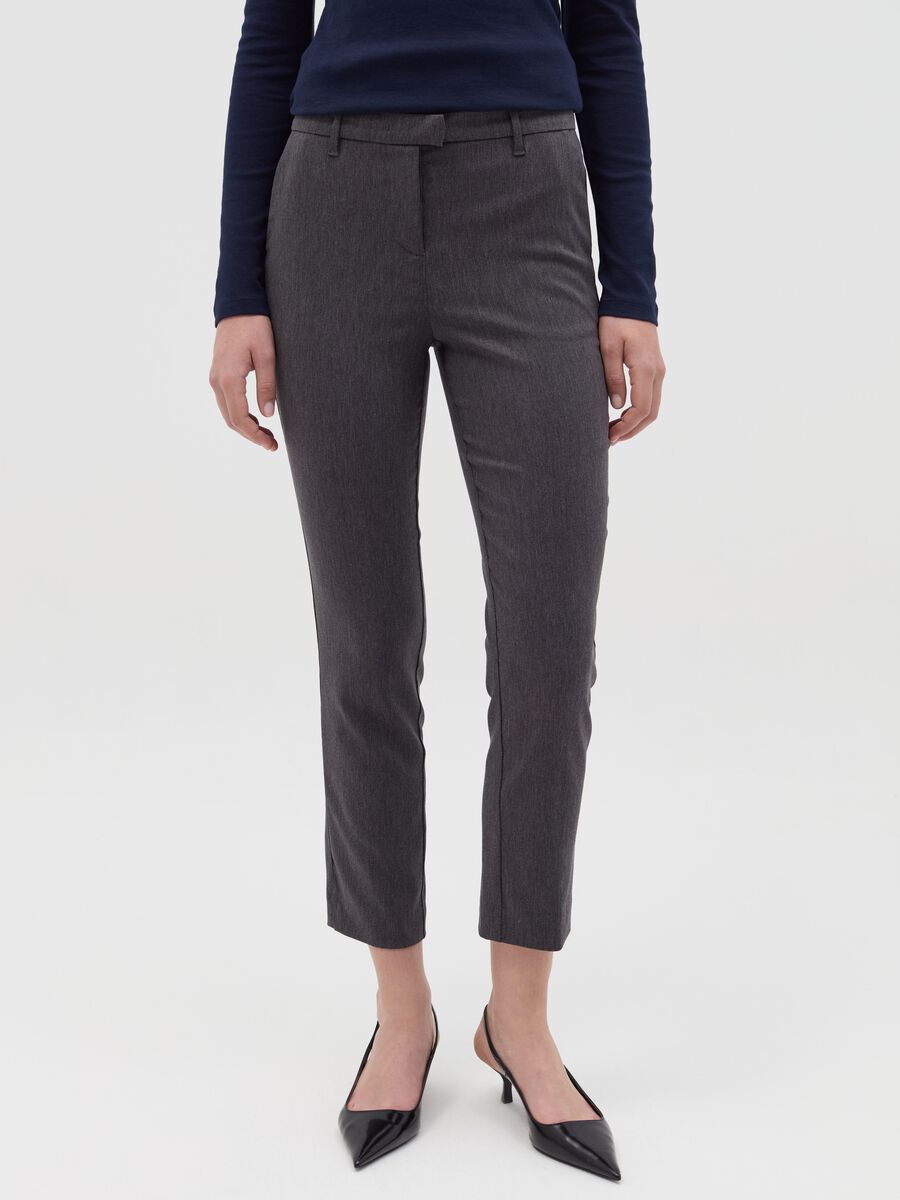 Slim-fit ankle-length chinos_1