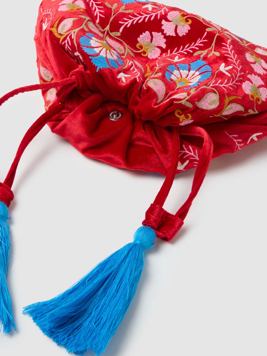 Multicolour clutch with floral design_3