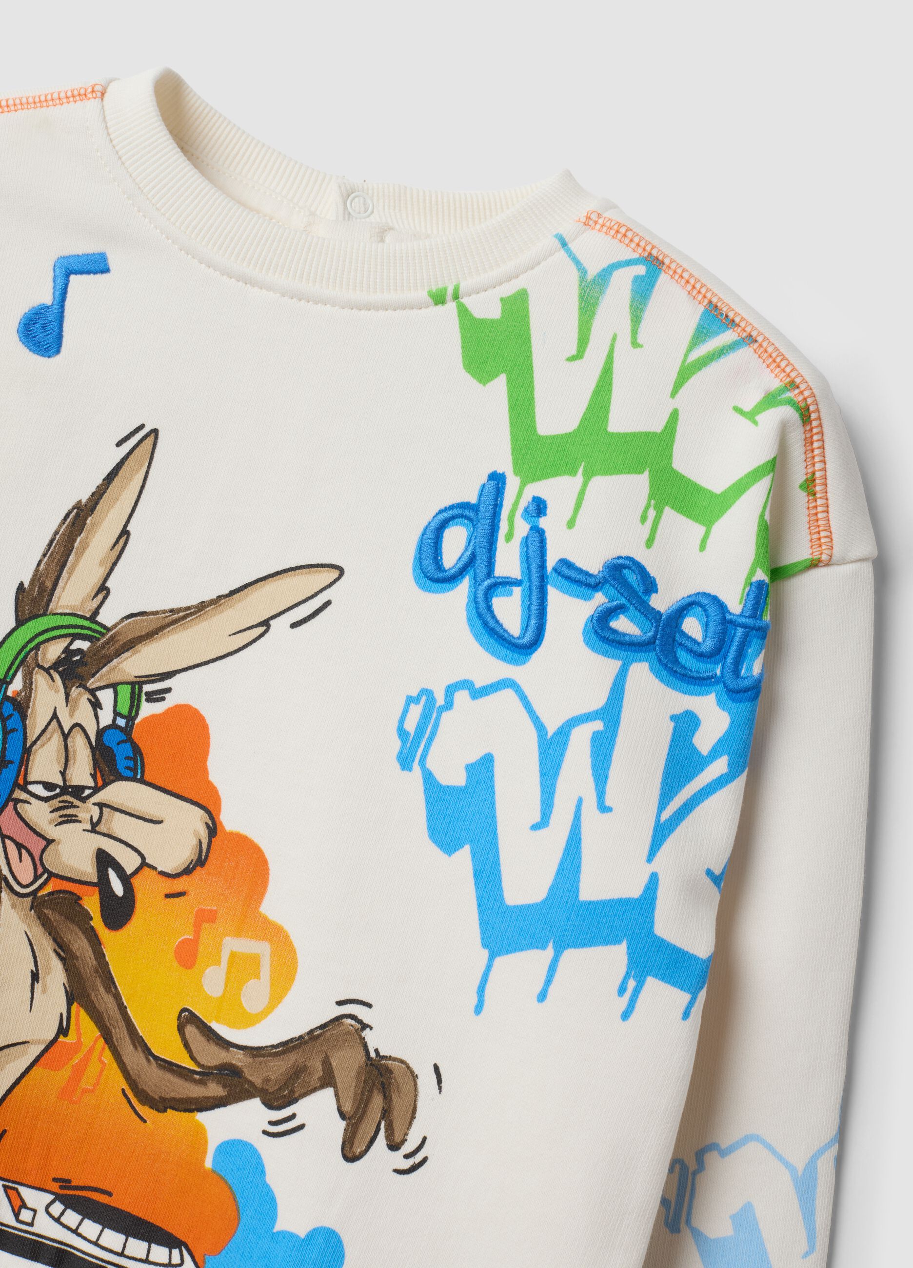 White sweatshirt in pure organic cotton with Looney Tunes print for baby boy