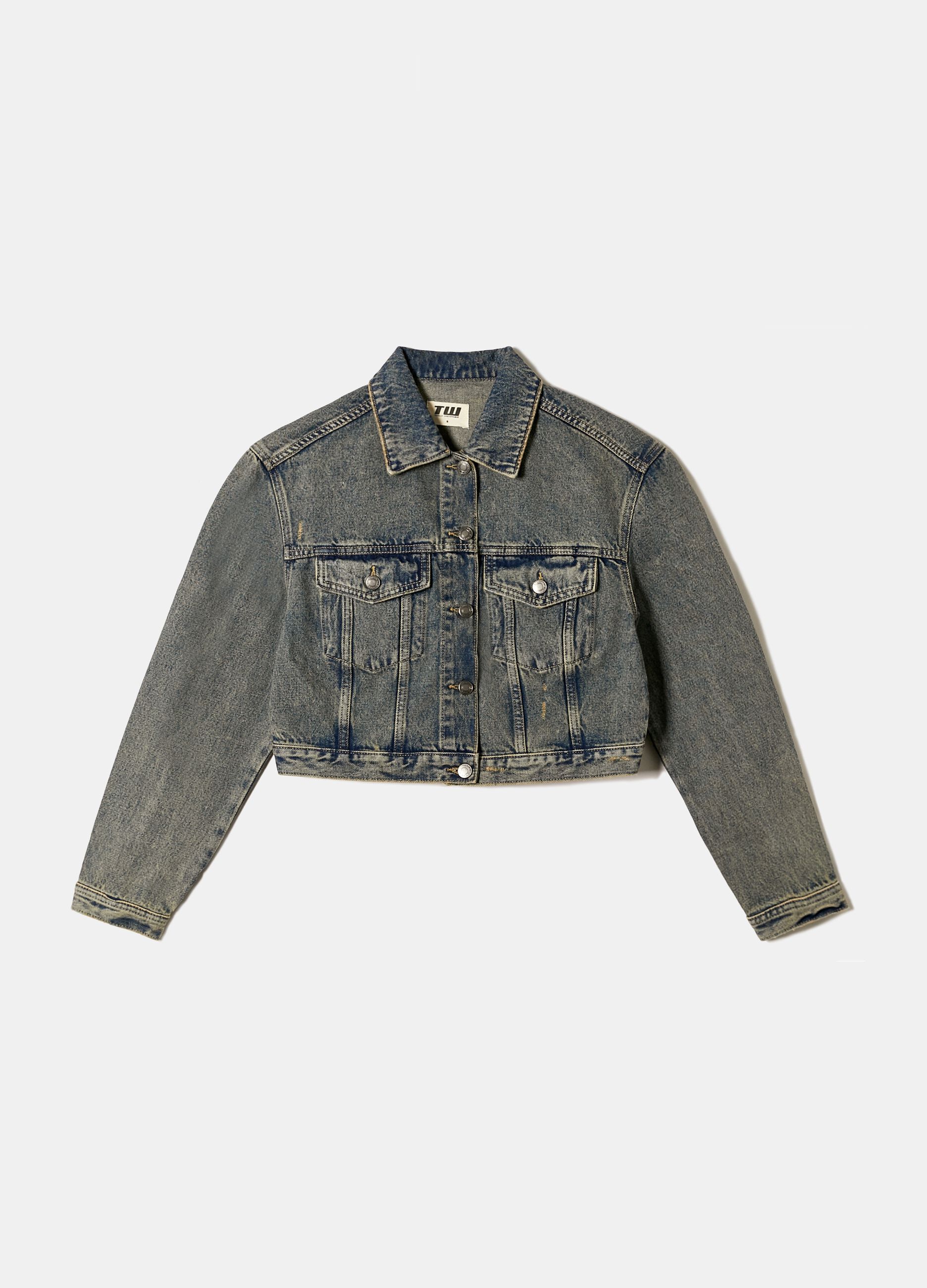 Crop jacket in acid wash denim