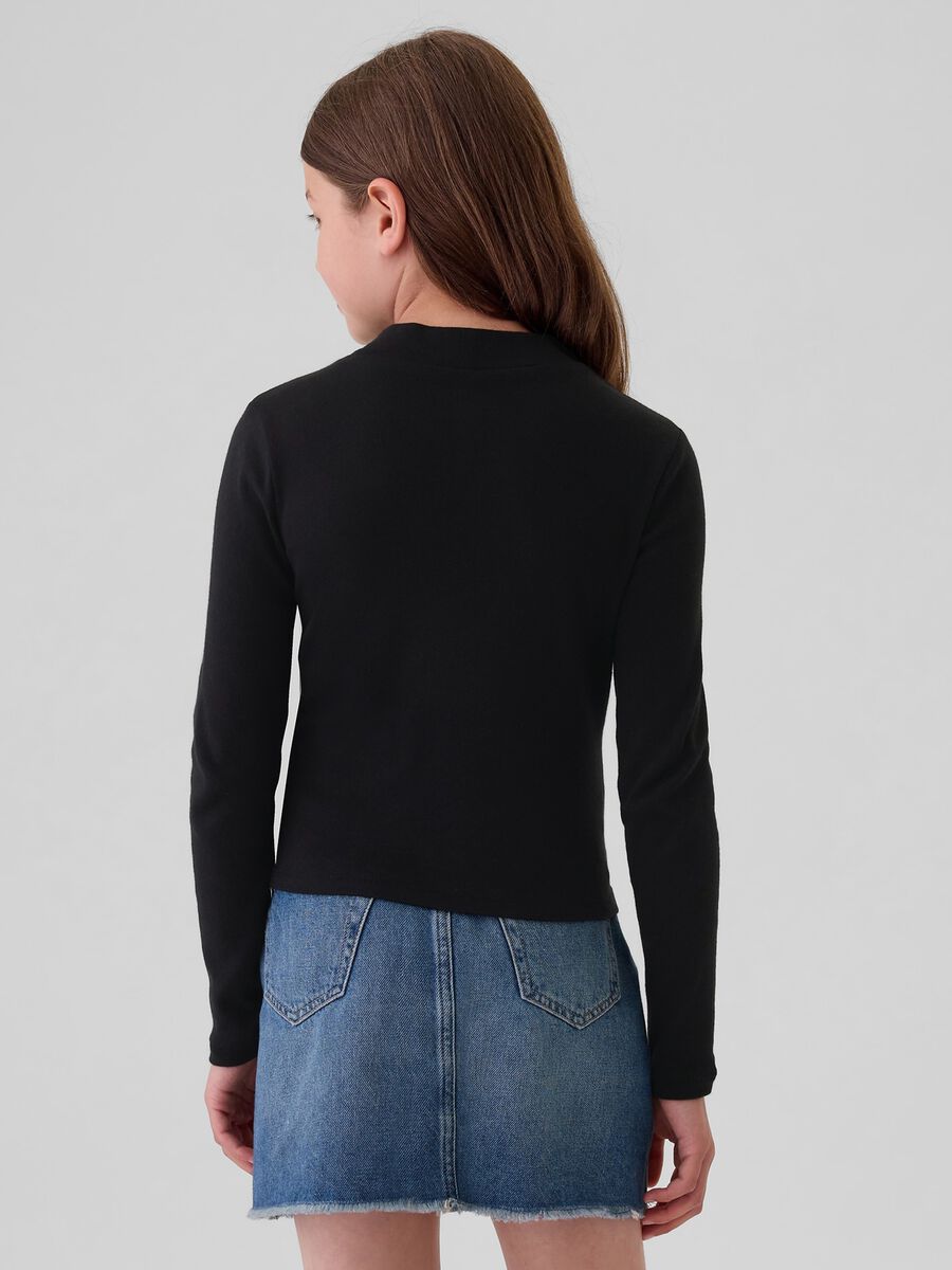 Long-sleeved T-shirt with mock neck_1