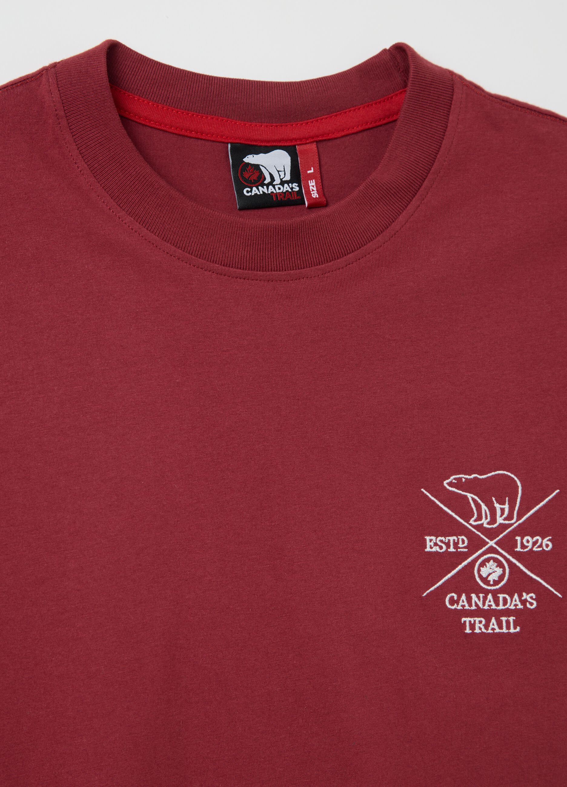 Canada's Trail red short-sleeved T-shirt