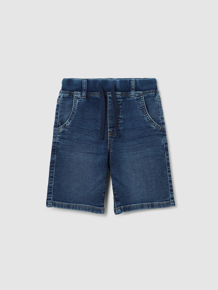 Denim Bermuda shorts with pockets and drawstring_0