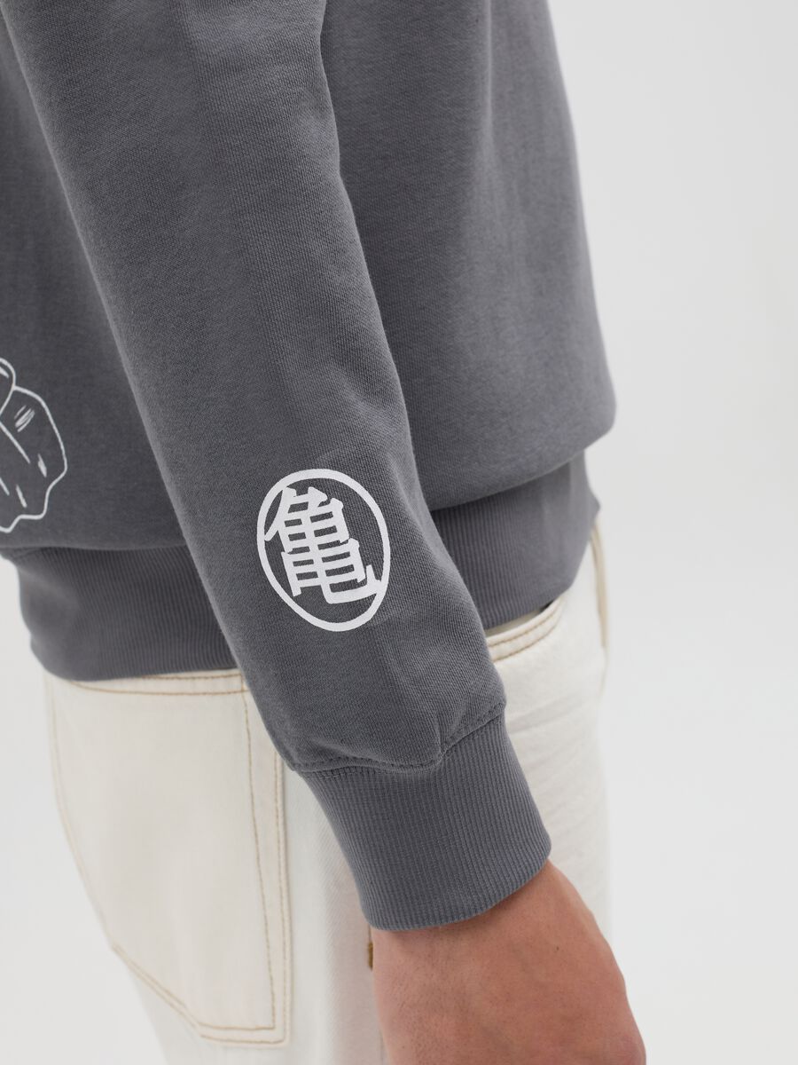 Grey Long Sleeve Manga Sweatshirt_2