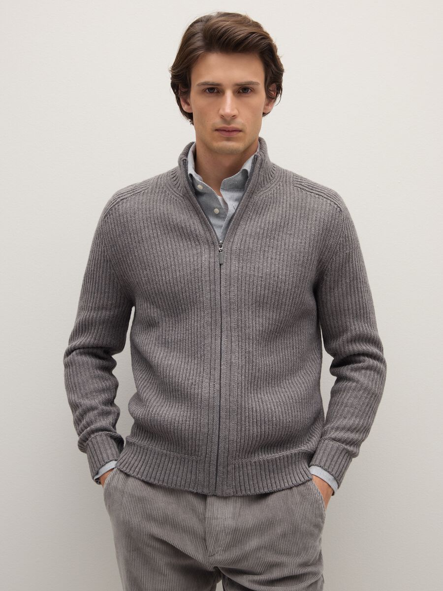 Ribbed Grey Cardigan_1