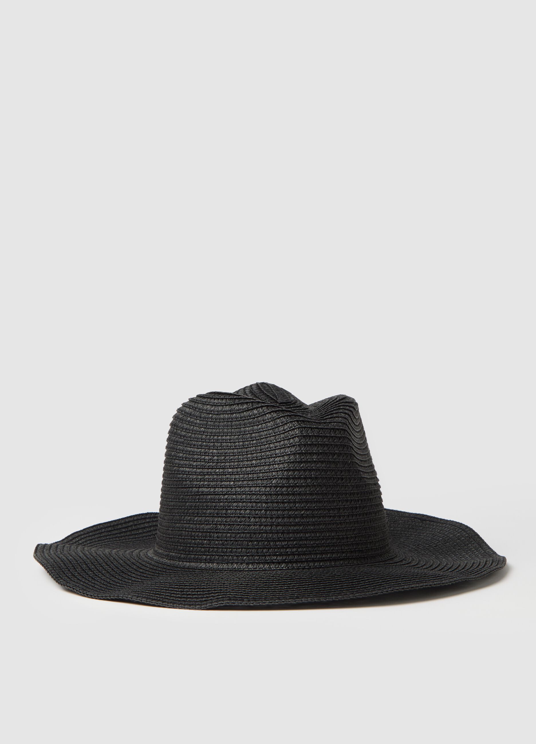 Women's hat in pure black paper fabric