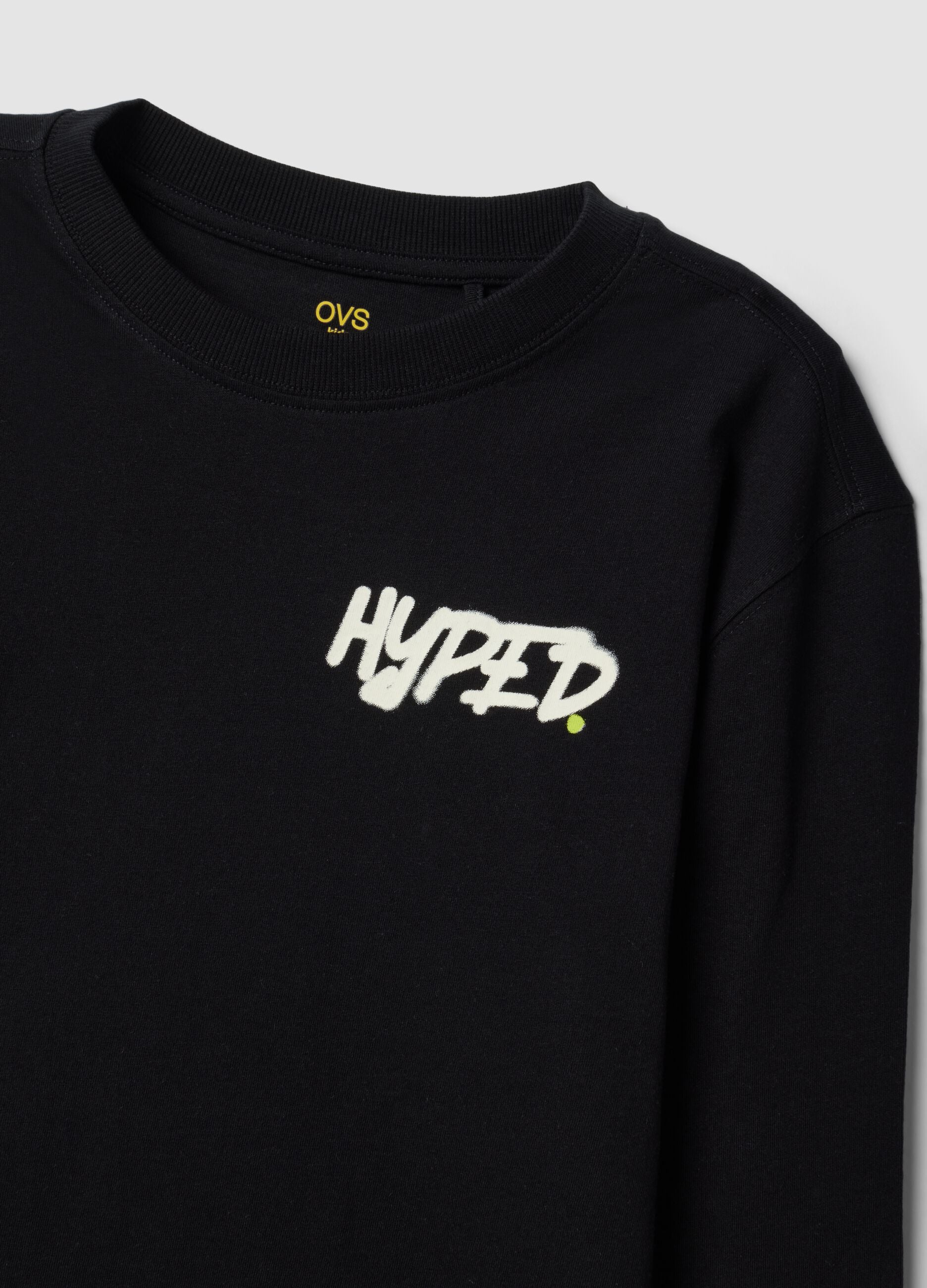 Black organic cotton T-shirt with &ldquo;Hyped&rdquo; print for boys