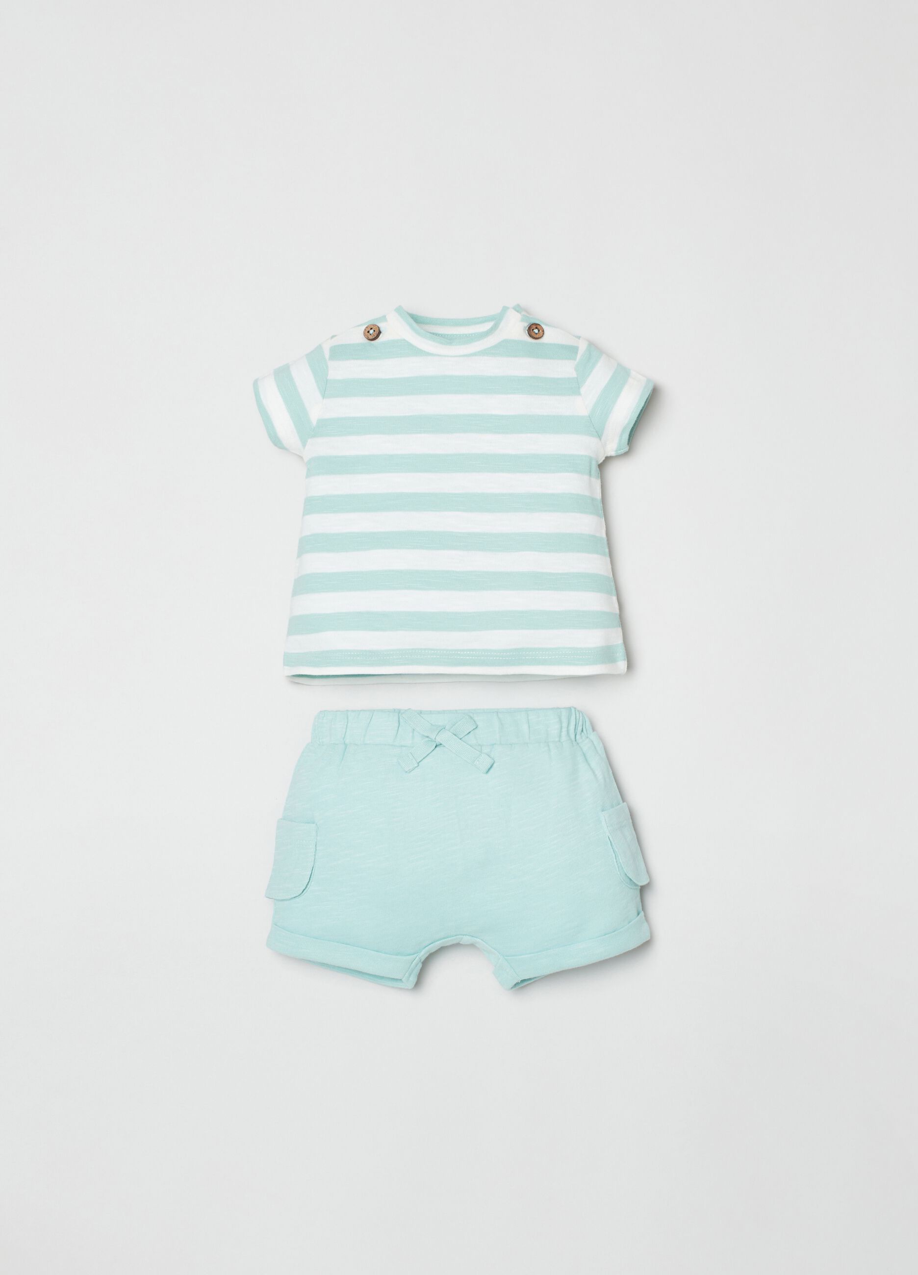 Striped T-shirt and shorts with drawstring set