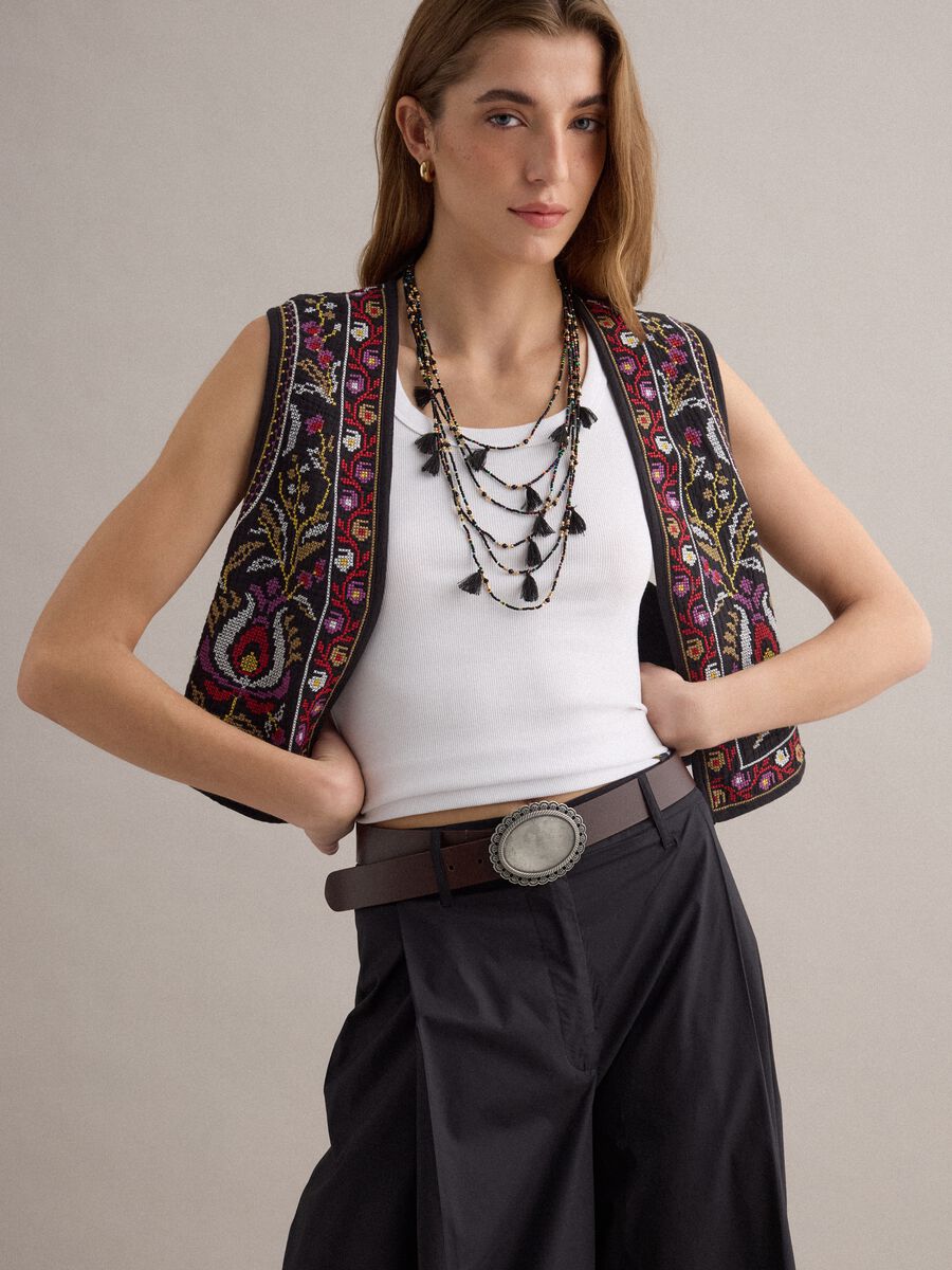 Black pure cotton gilet with embroidery_0