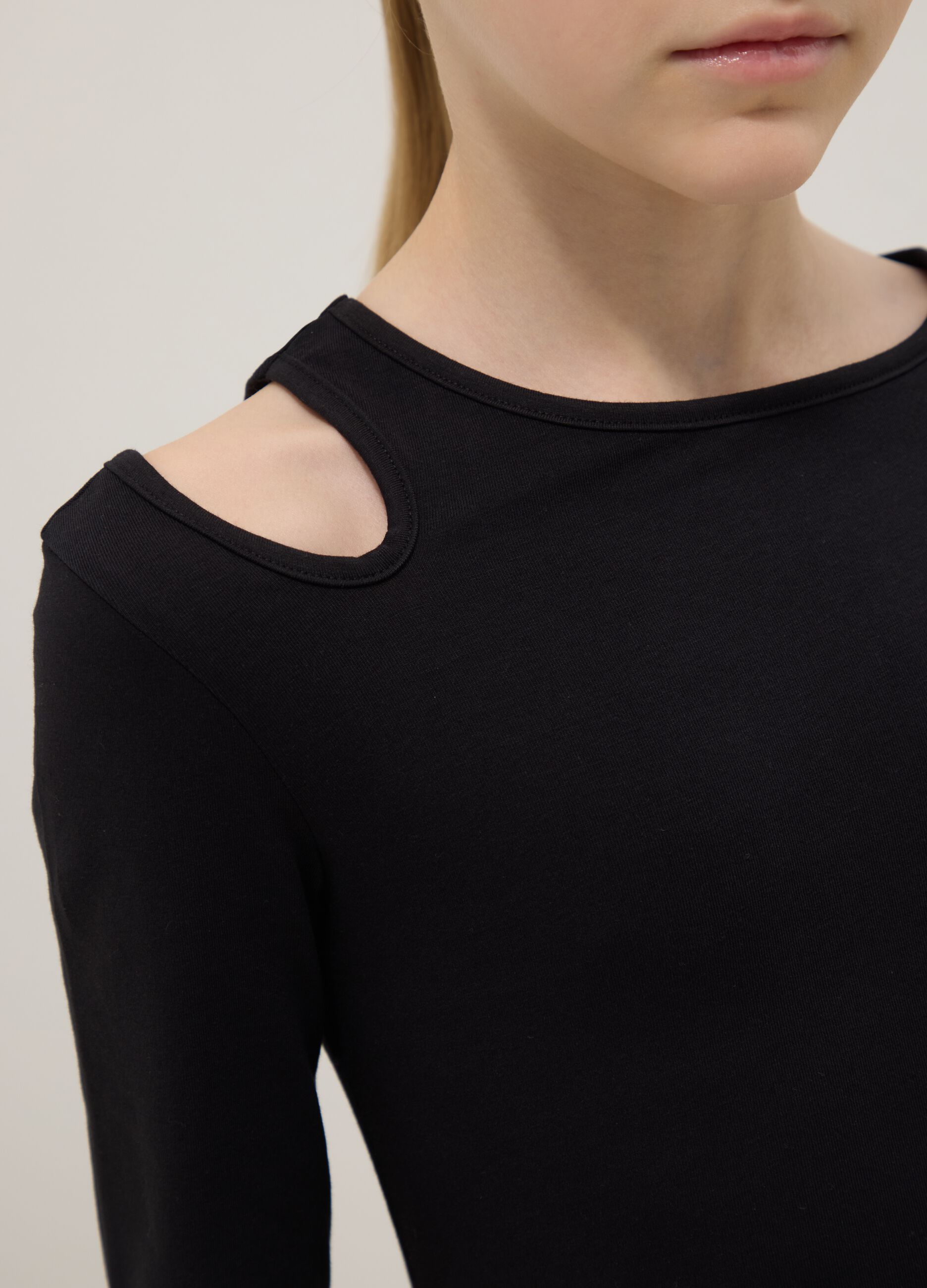 Black cotton blend slim fit girl's top with boat neckline