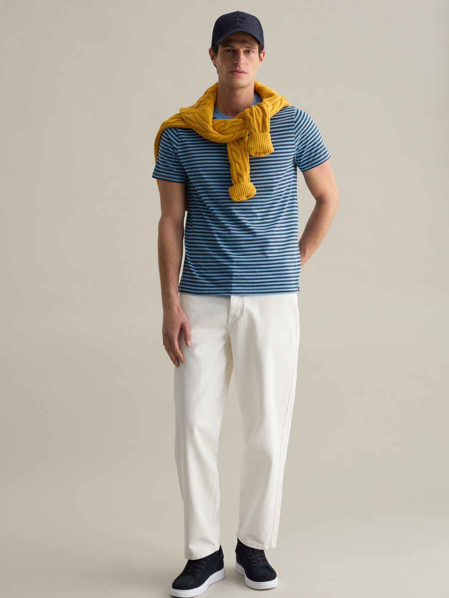Striped T-shirt with round neck_1