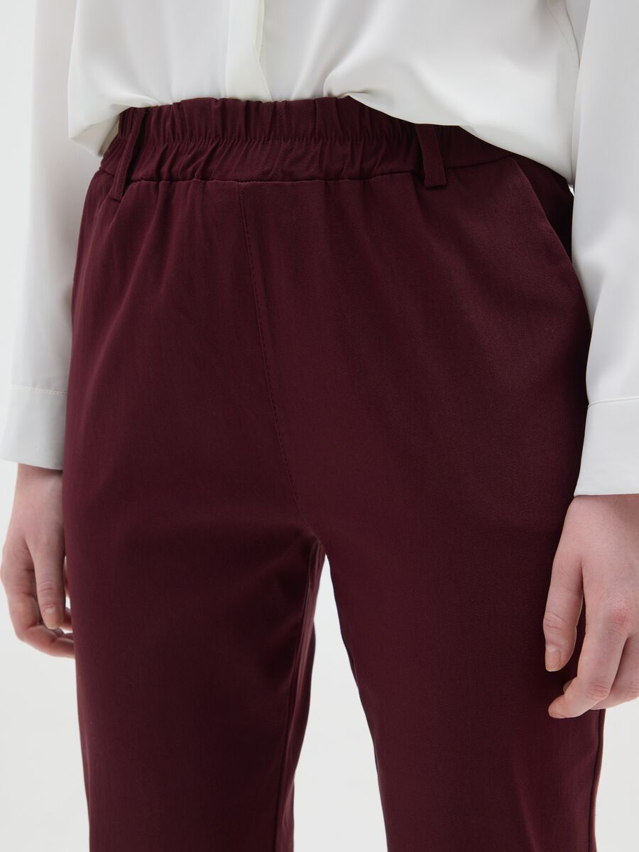 Red Regular Fit Trousers_2