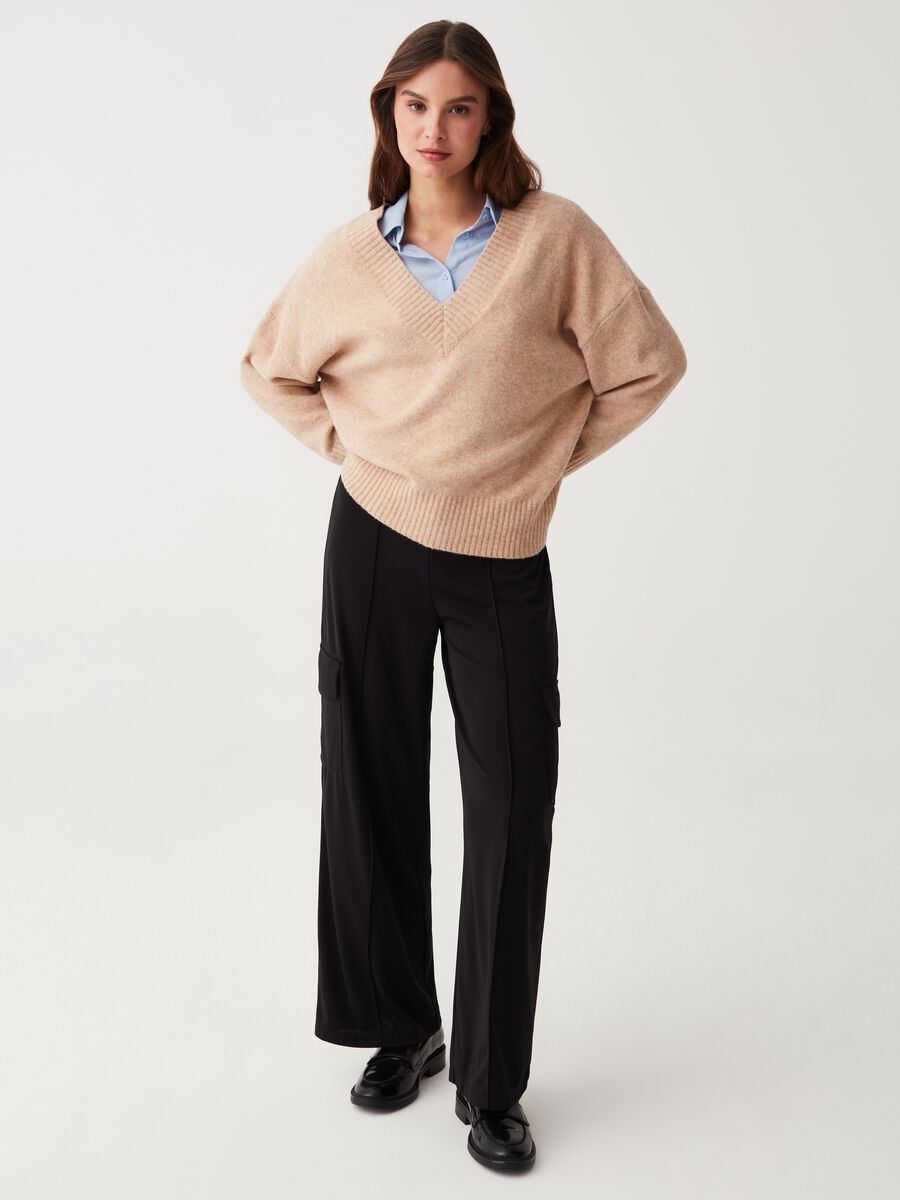 Wide-leg trousers with raised stitching_0