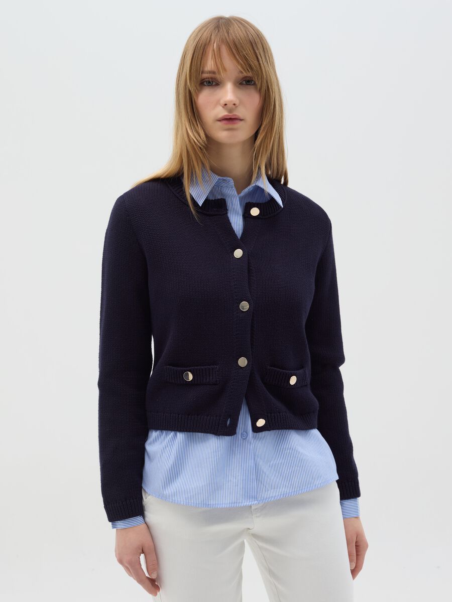 Cotton cardigan with golden buttons_0