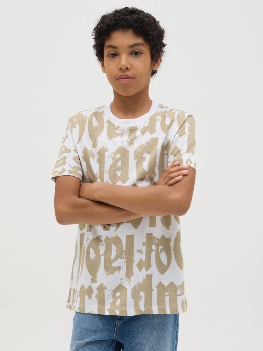 T-shirt da ragazzo in puro cotone multicolor regular fit con stampa_0