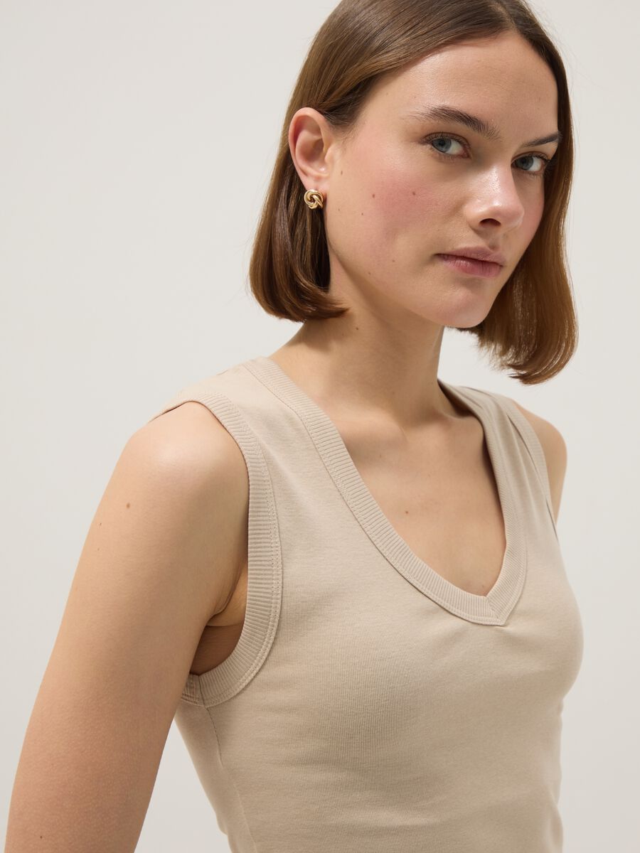 Tank top in puro cotone beige regular fit con collo a V_0