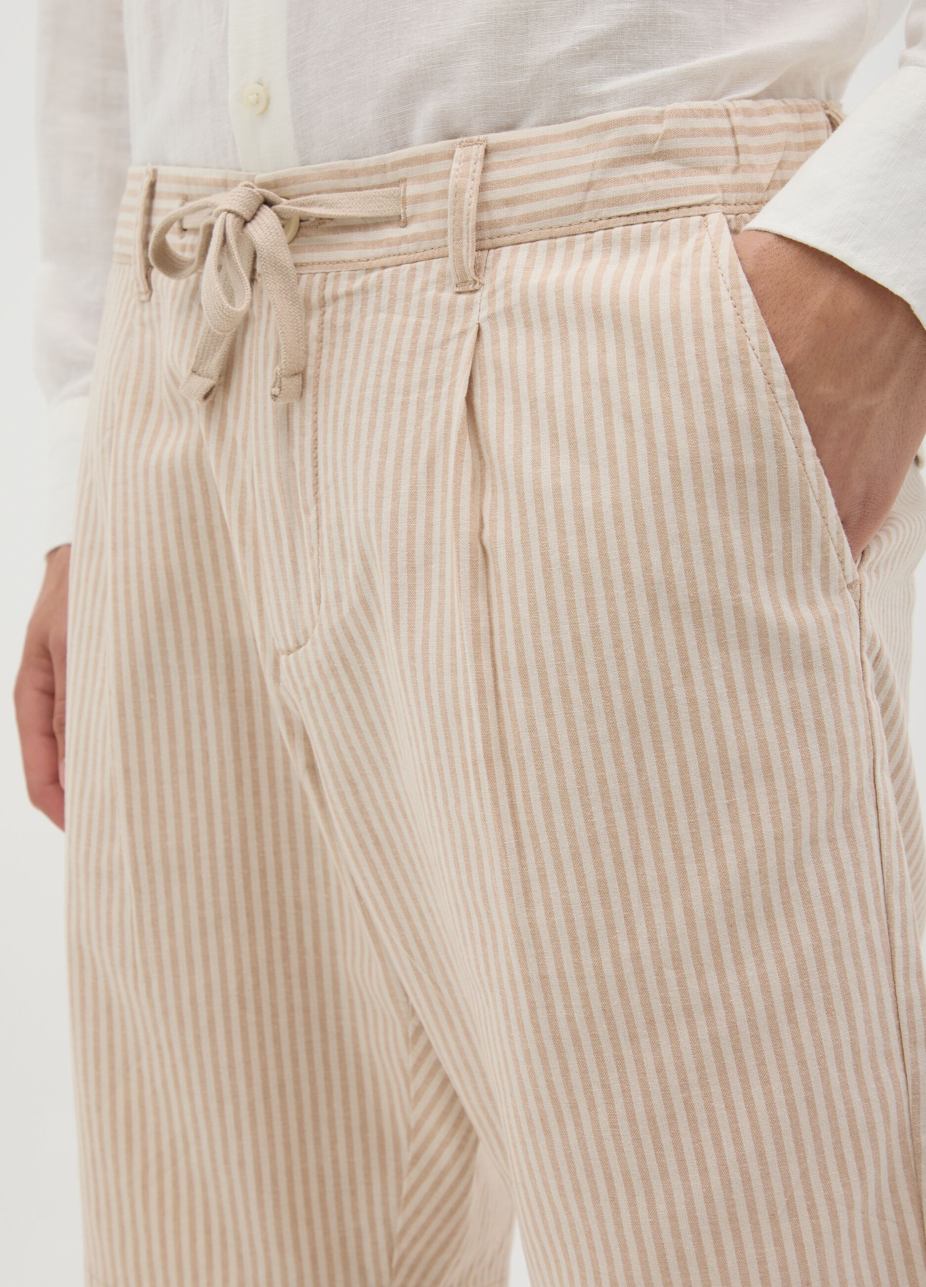 Men's beige regular fit cotton blend shorts with drawstring