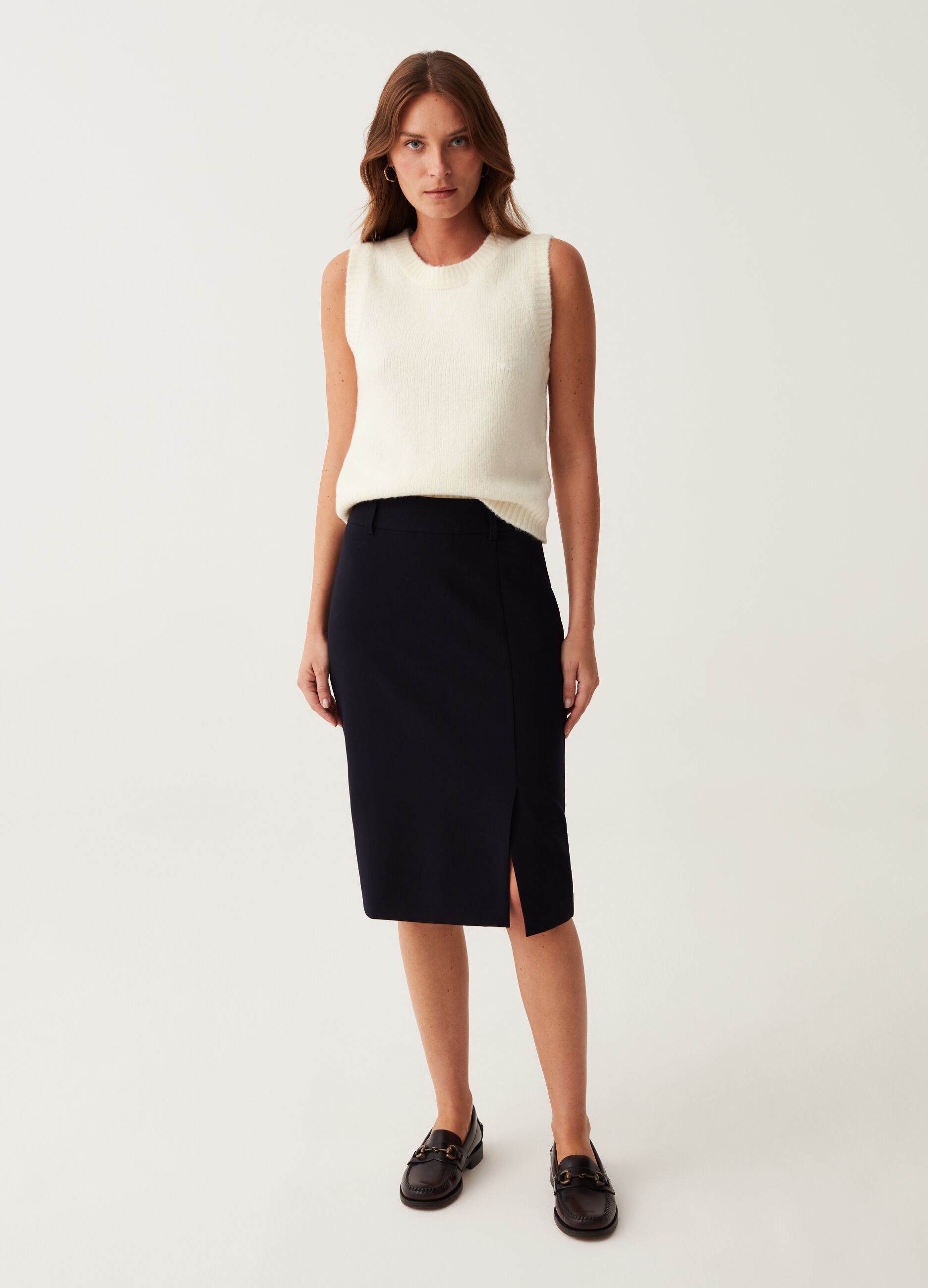 Midi pencil skirt with slit