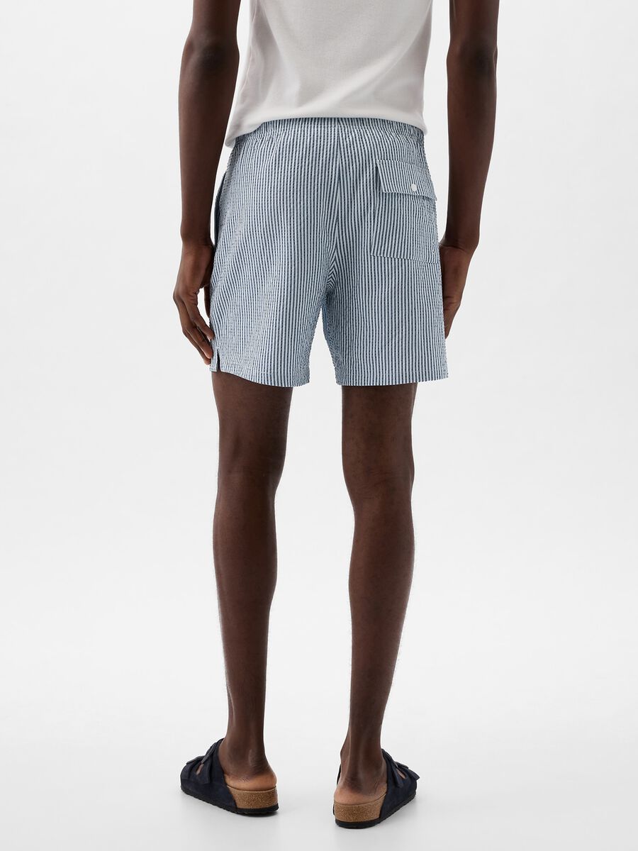 Swimming trunks with pattern and drawstring_3