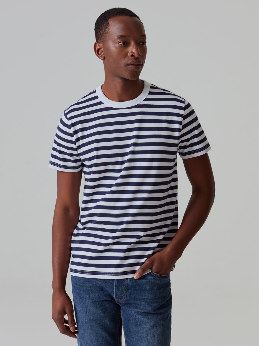 Striped T-shirt with round neck_1
