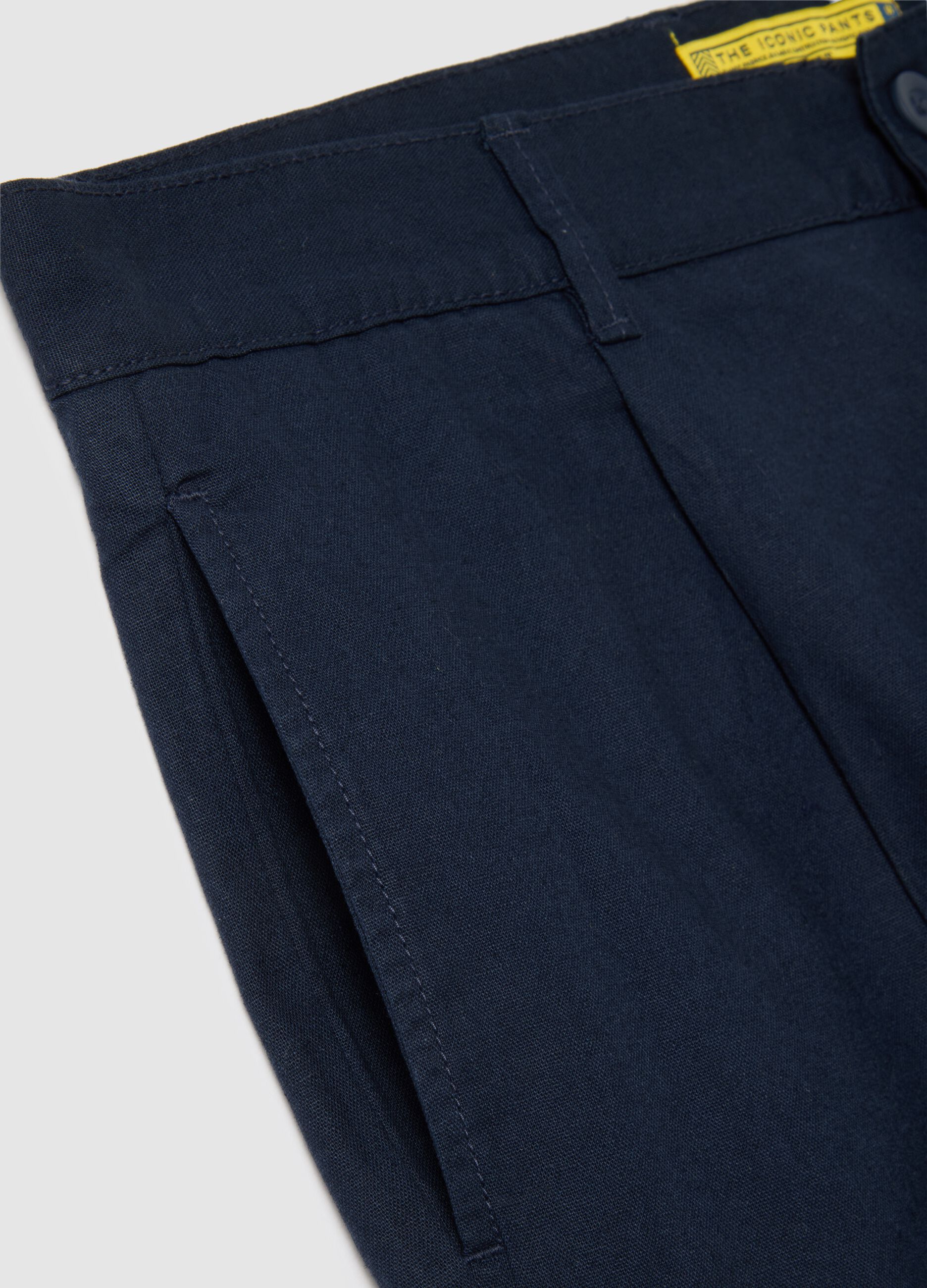 Men's regular fit blue cotton blend shorts