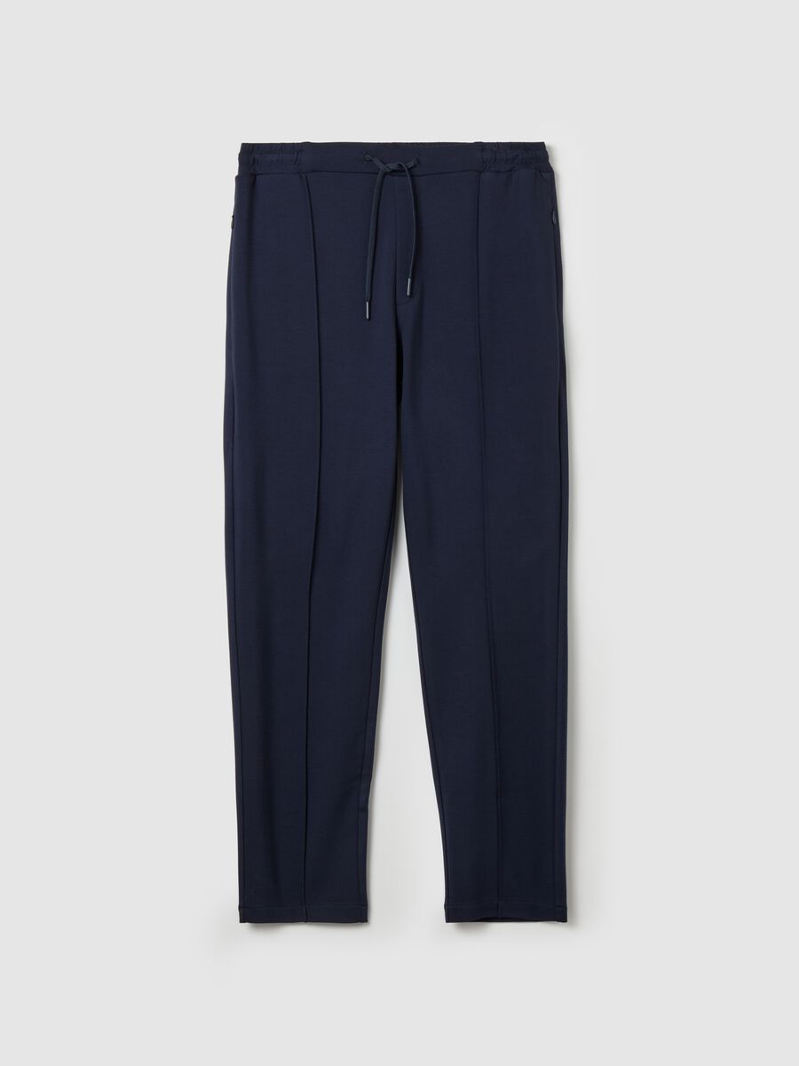 Tech joggers with raised stitching_4