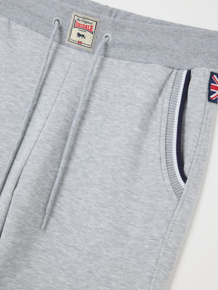 Grey cotton blend sports shorts_5