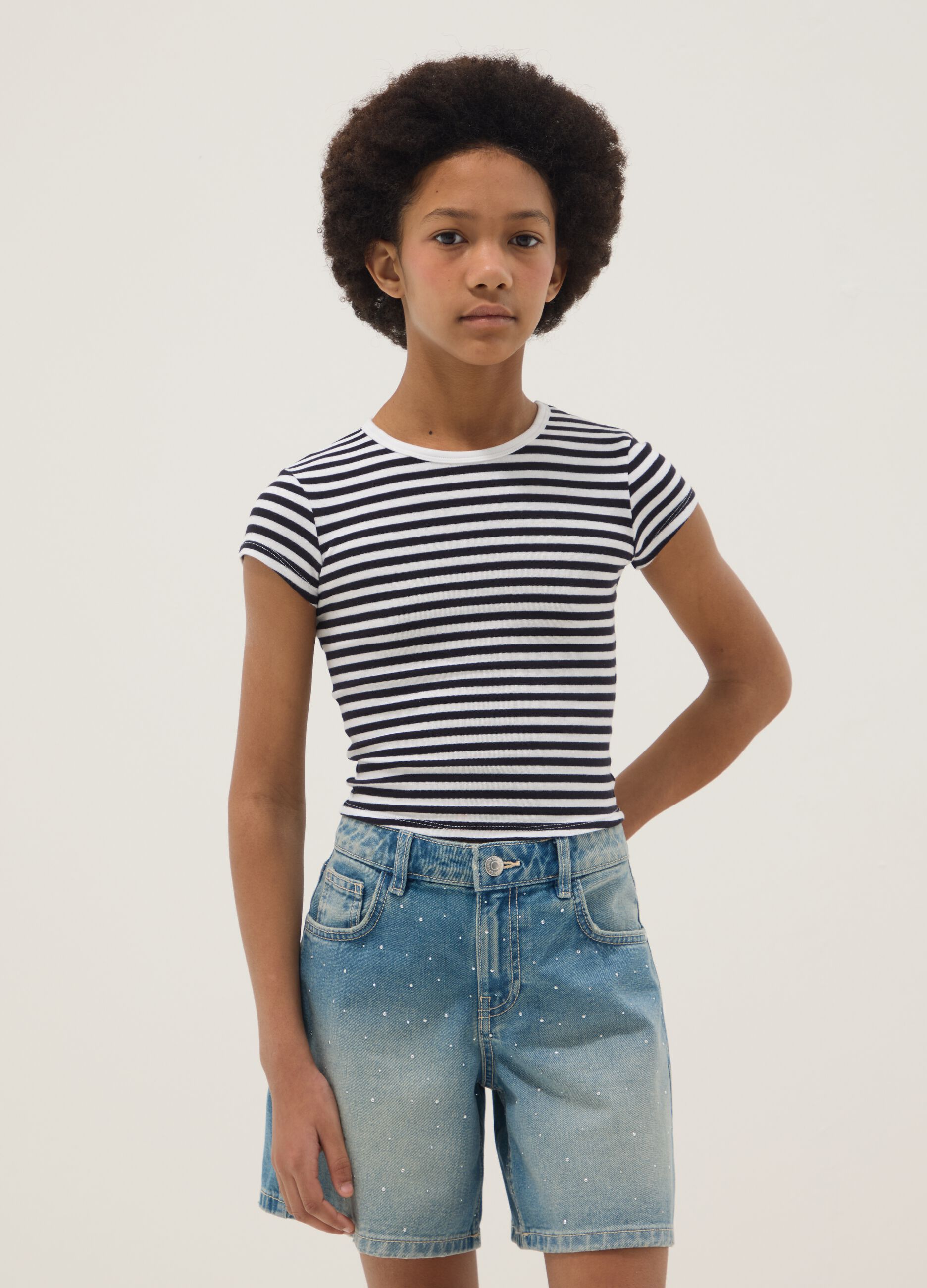 Girls&rsquo; fitted striped stretch-cotton T-shirt in multicolour
