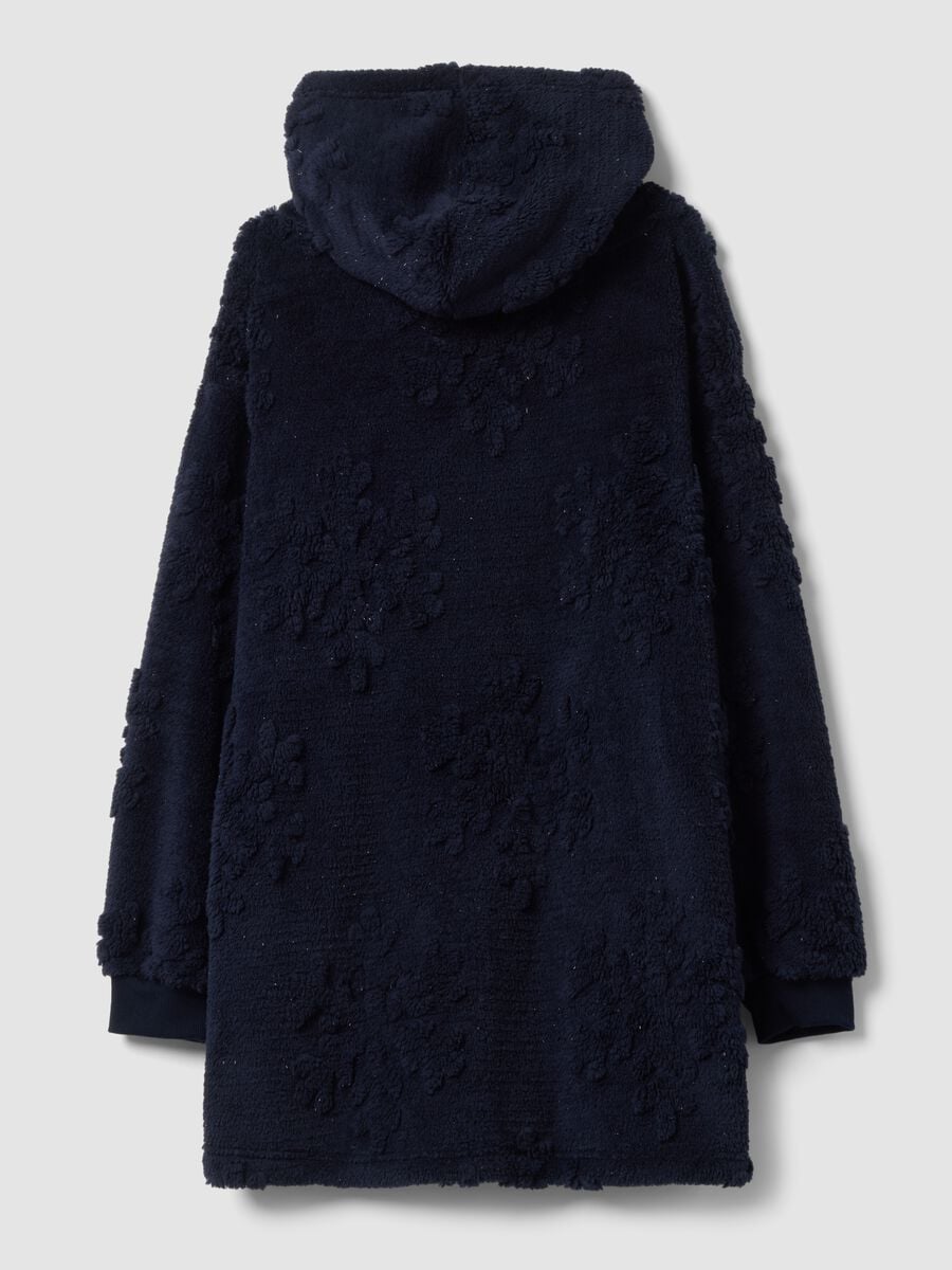 Vestaglia blu morbida con cappuccio e maniche lunghe_2