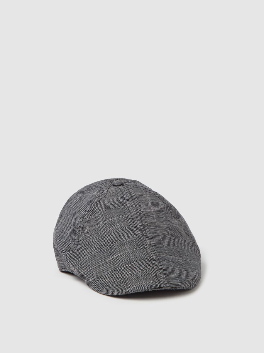 Linen flat cap with check pattern_0