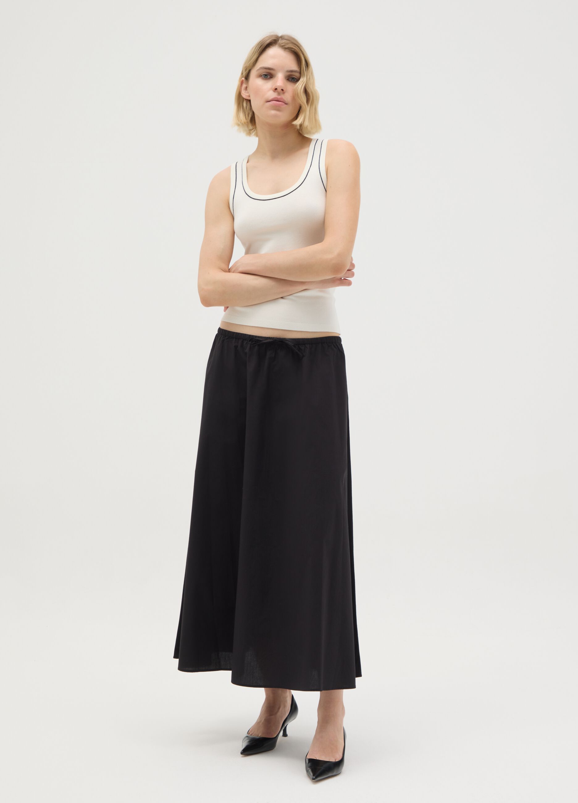 Women's long black skirt in pure cotton