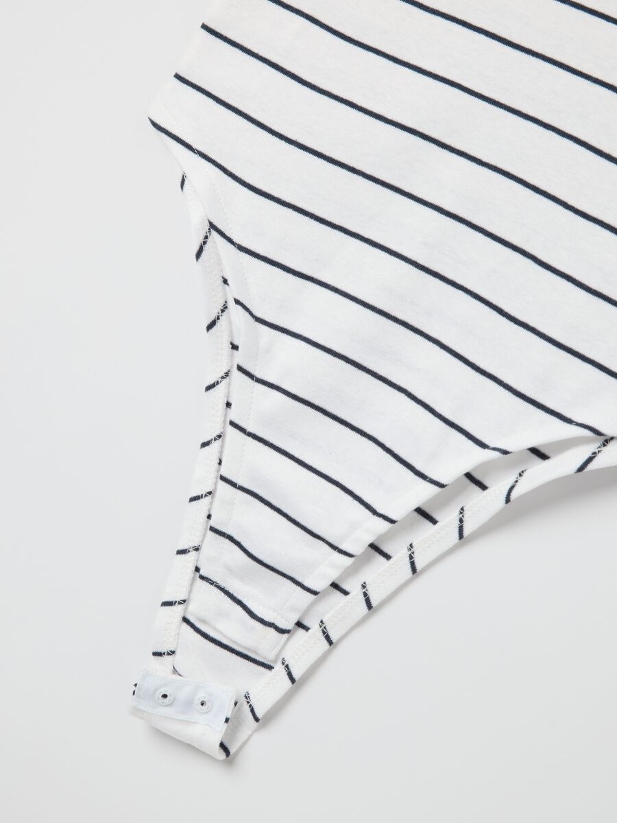 Short-sleeved white bodysuit_5