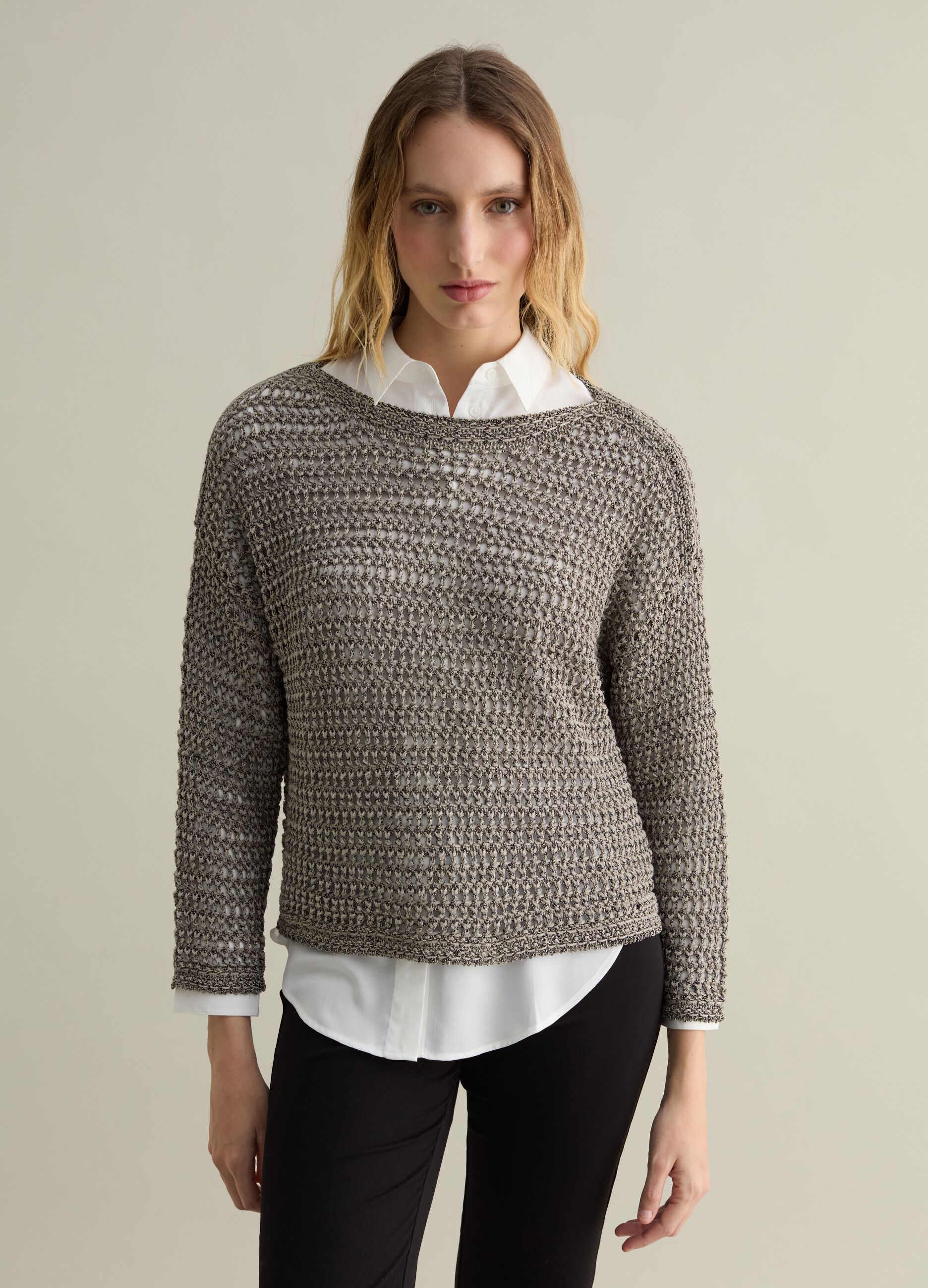 Openwork top with stitch design