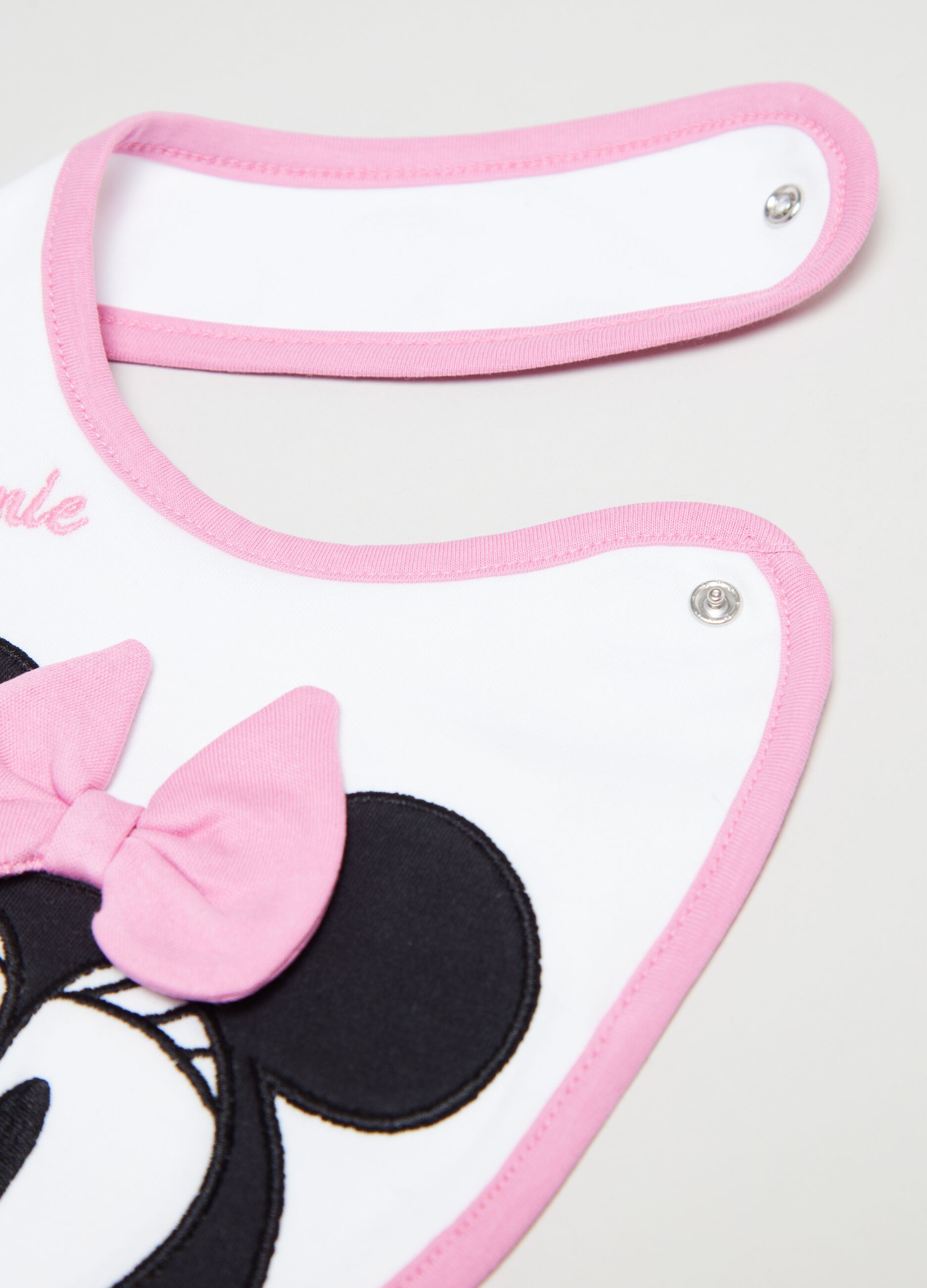 Bavetta con ricamo Minnie_1