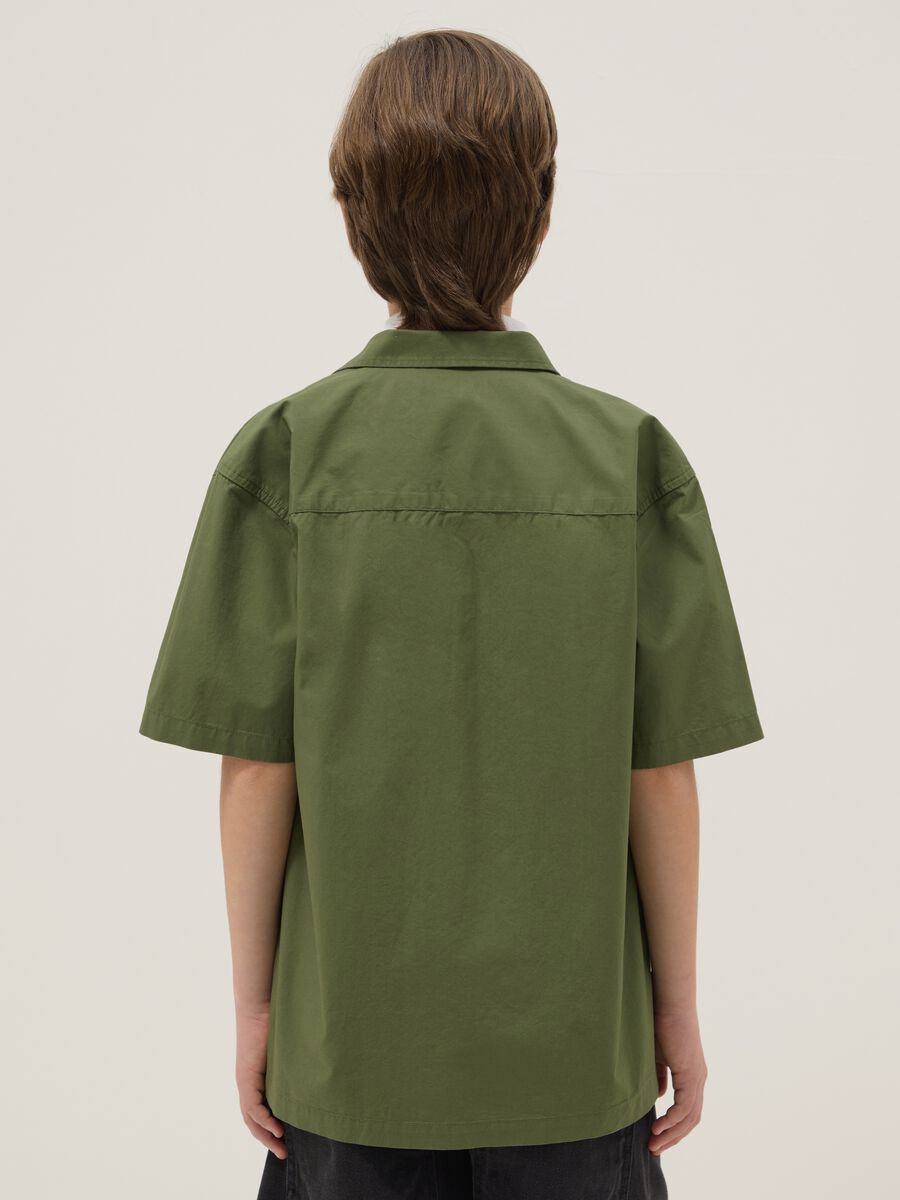 Camicia in puro cotone verde da ragazzo oversize fit_1