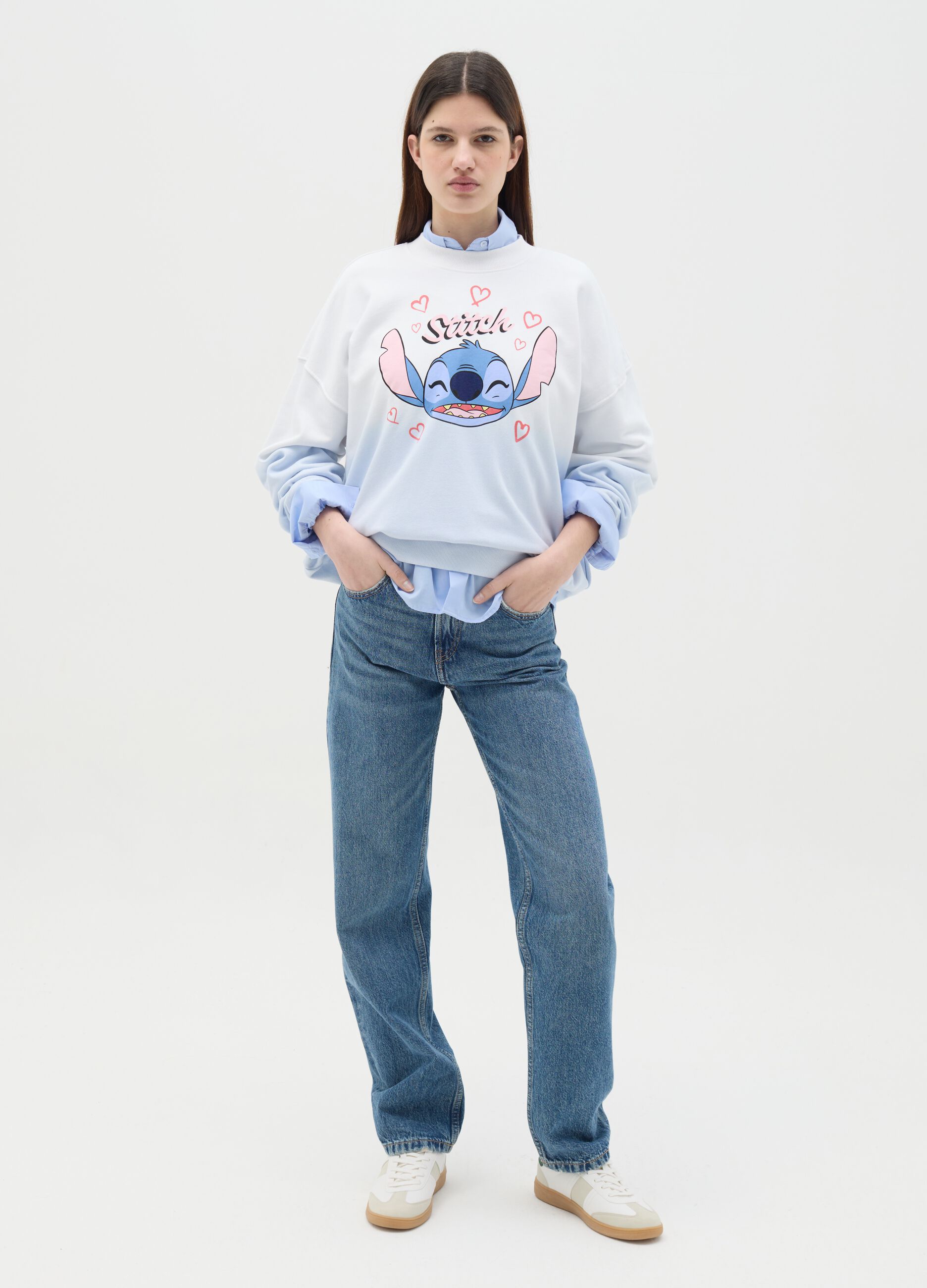 Oversized sweatshirt with Stitch print
