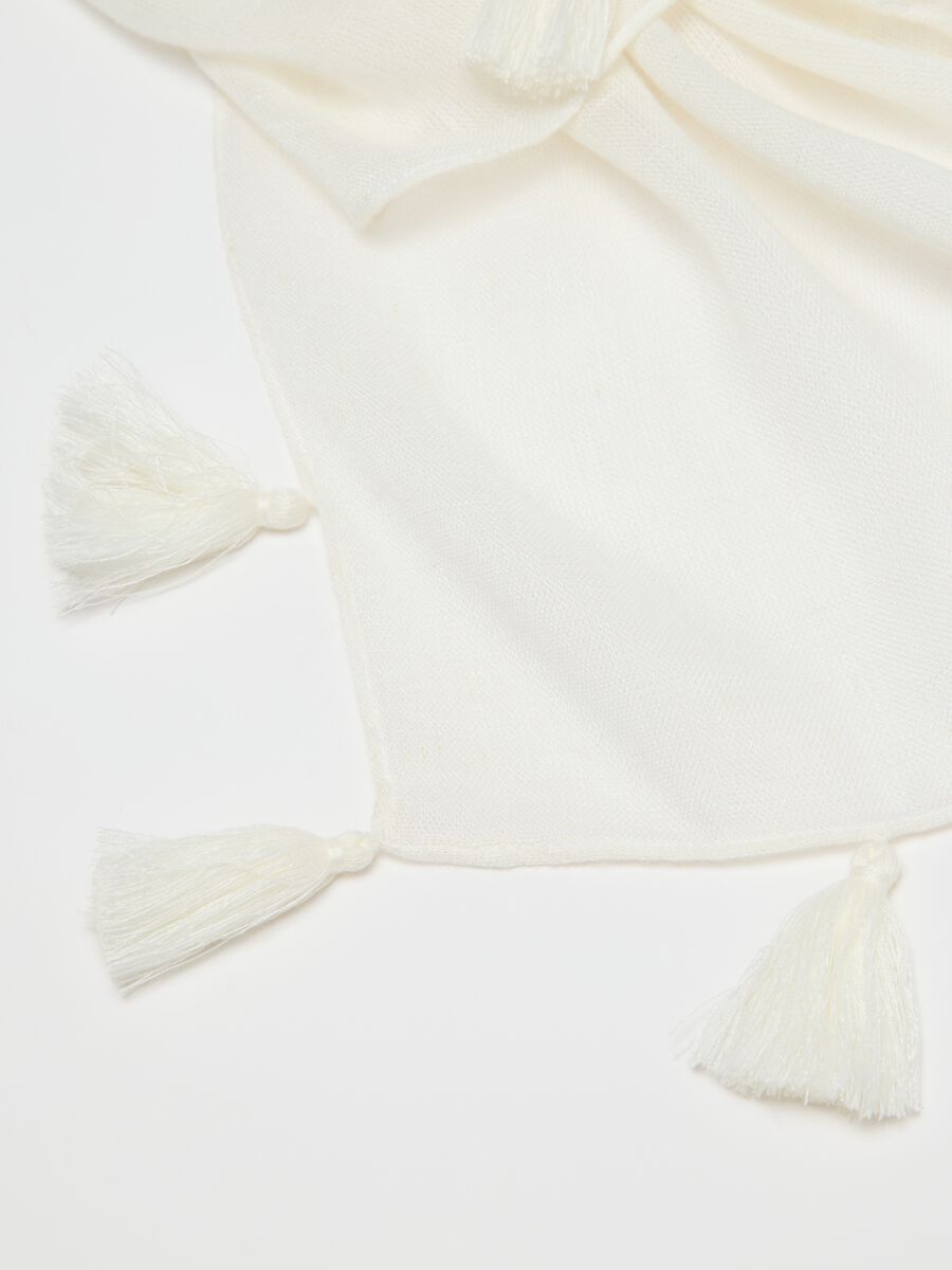 Cream scarf with tassels_2