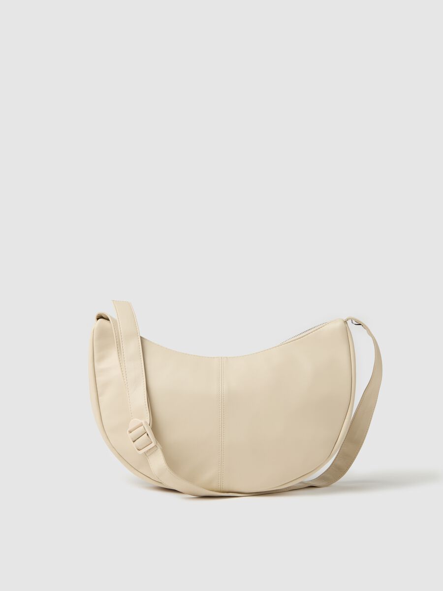 Essential half-moon bag with shoulder straps_2