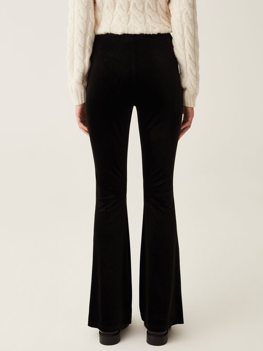 Pantaloni flare fit in velluto_2