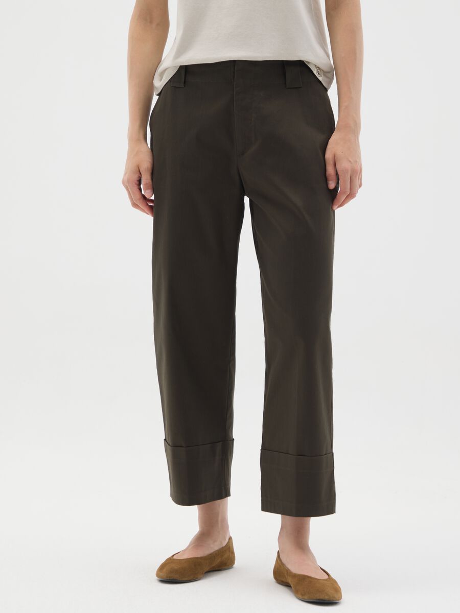 Brown regular fit stretch cotton trousers_1