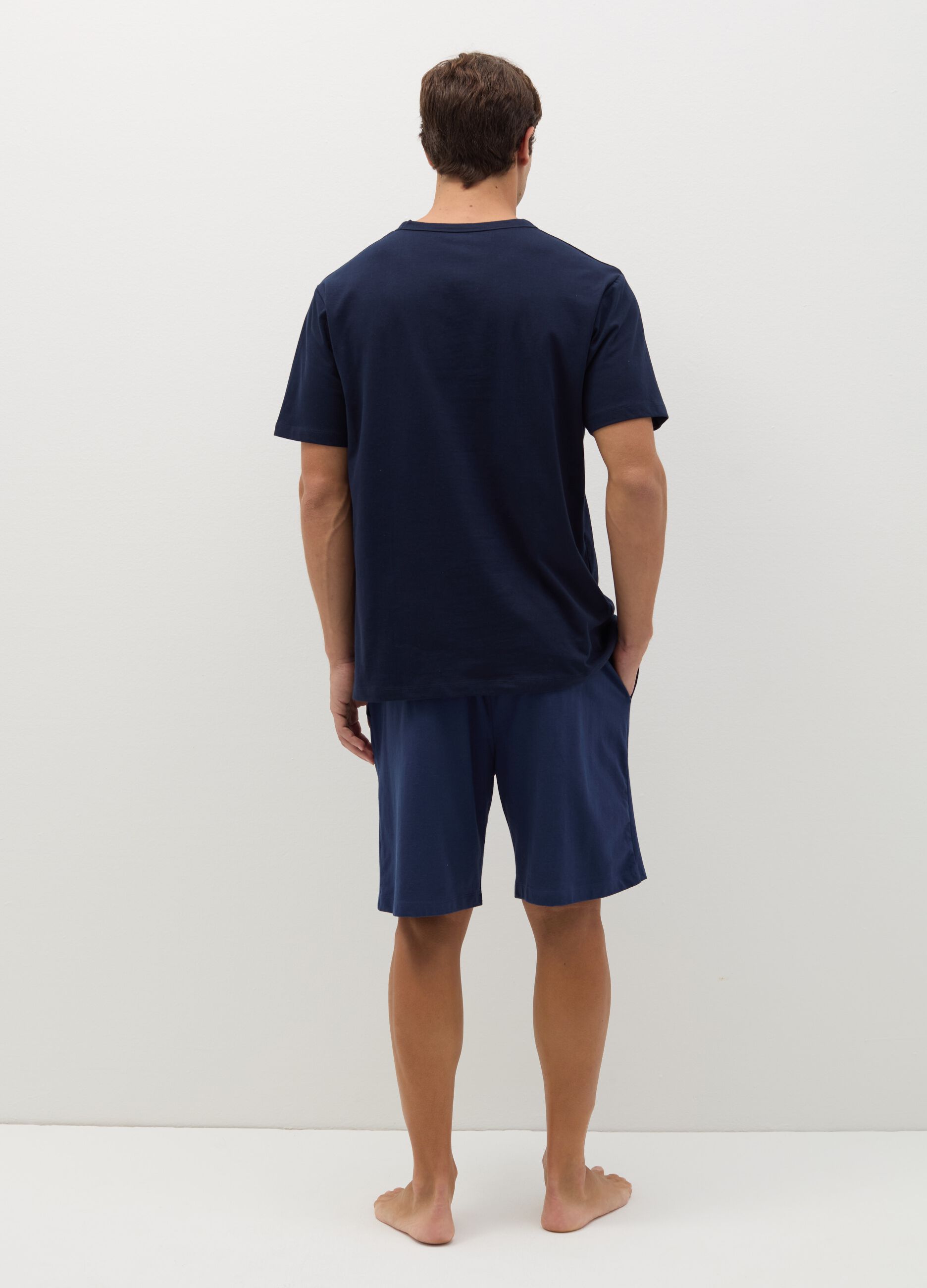 Short pyjamas with T-shirt with pocket