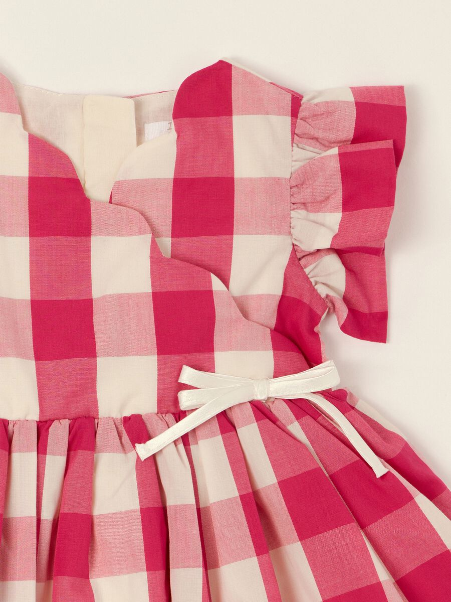 Multicoloured check dress with ruffle sleeves for baby girls_1