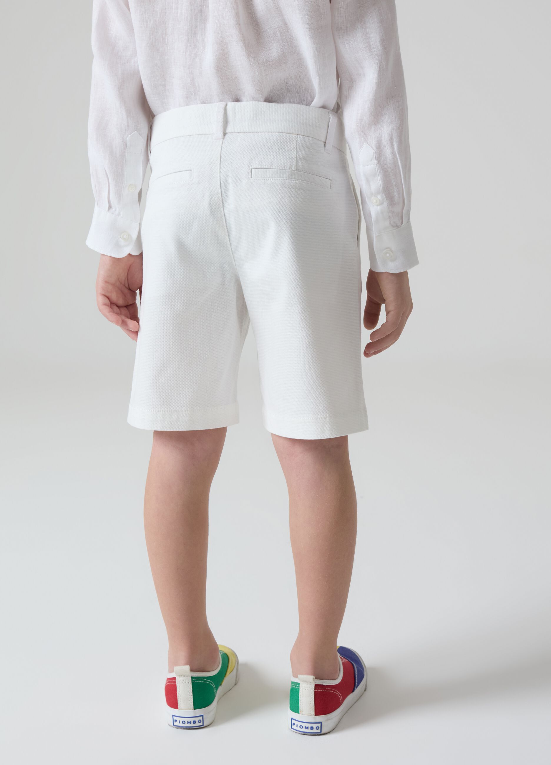 Stretch cotton Bermuda shorts with pockets