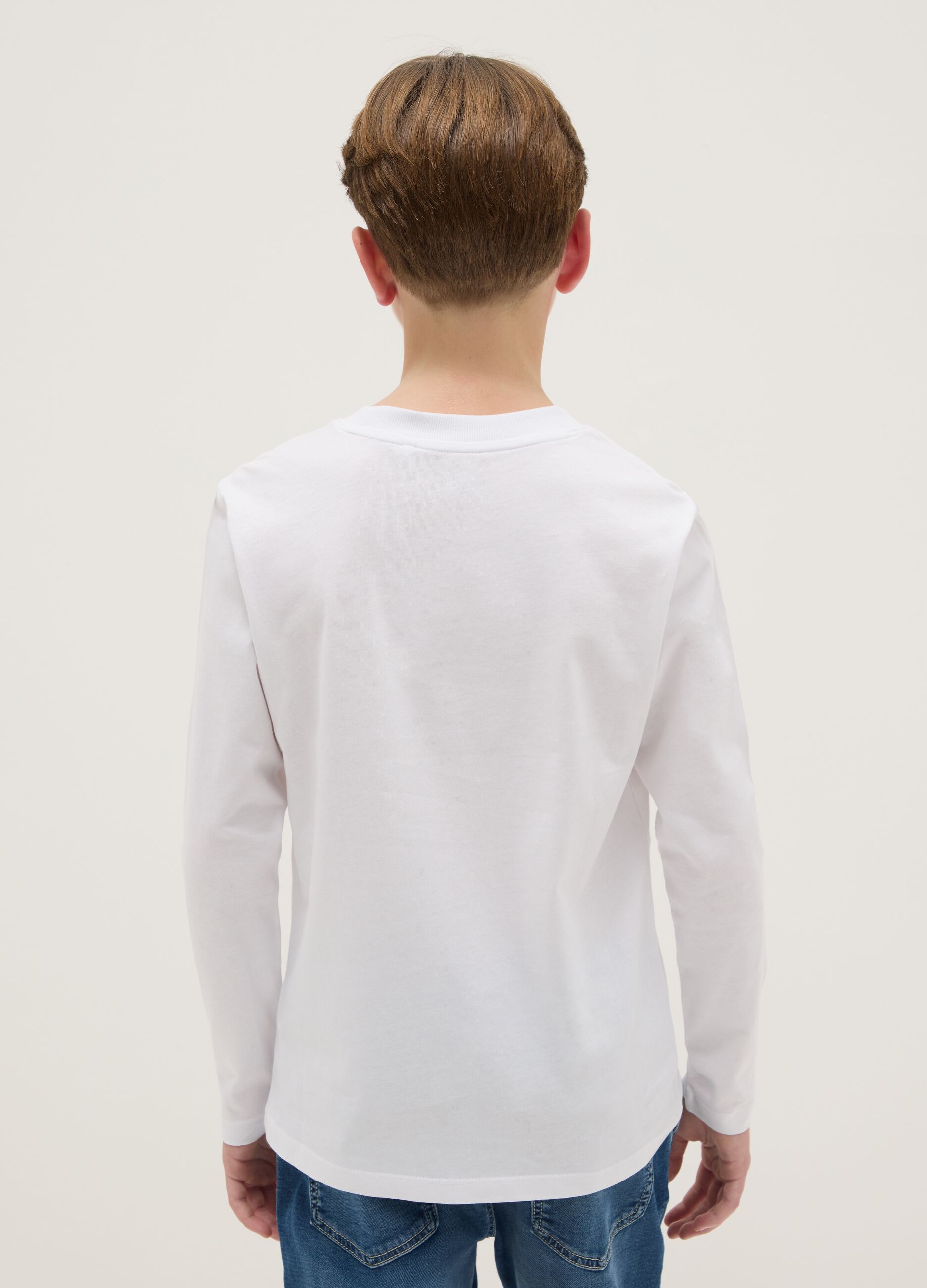 Boys' regular fit pure cotton white T-shirt with print