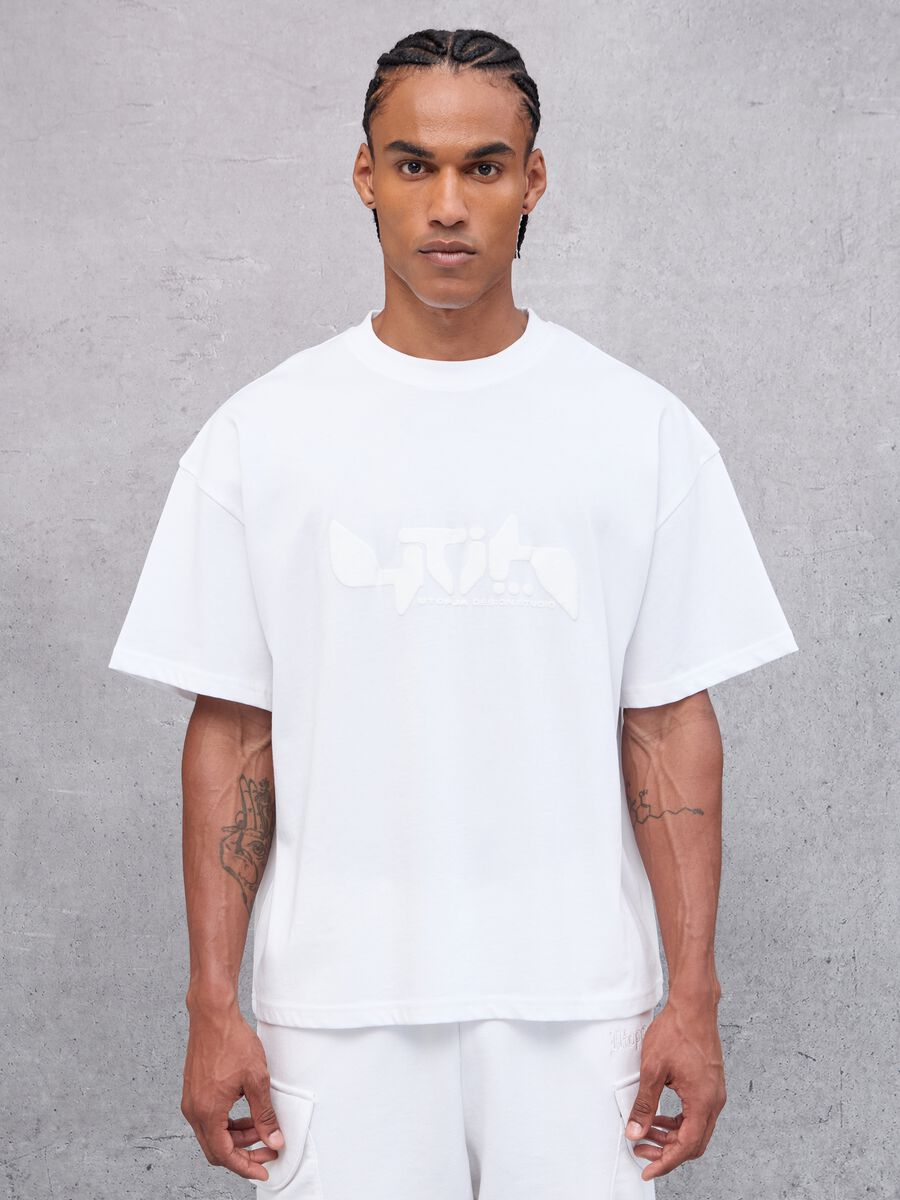 White Graphic T-shirt_0