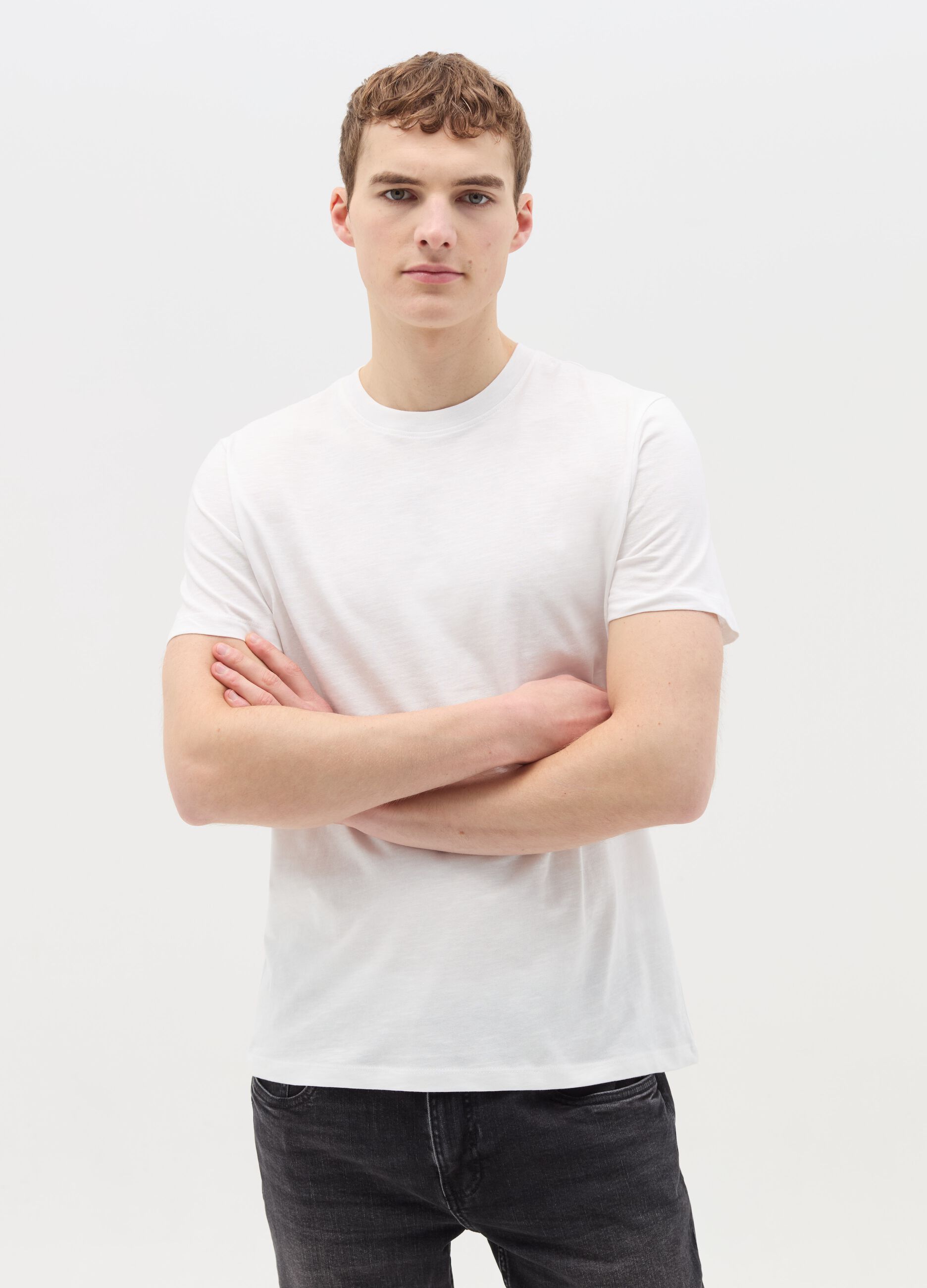 T-shirt girocollo in cotone slub