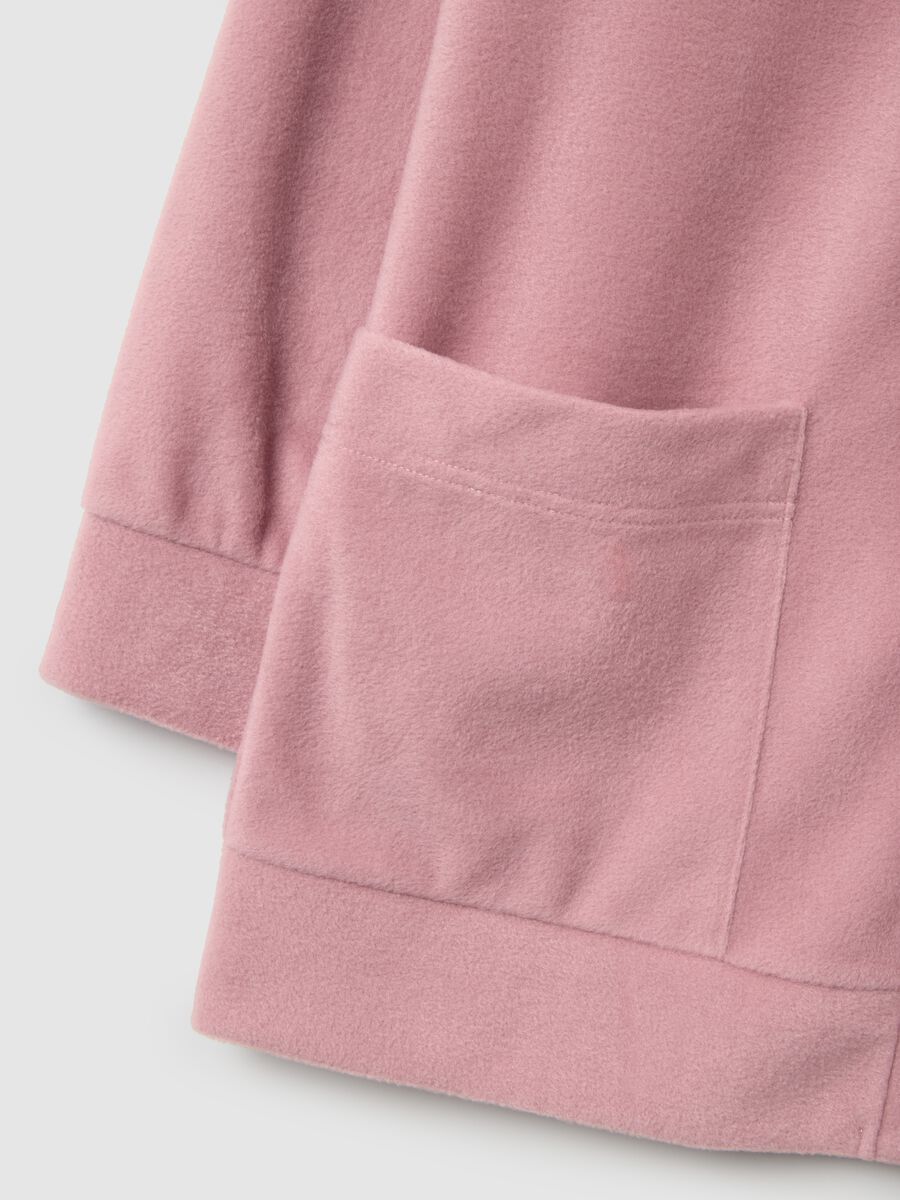 Pink fleece dressing gown with buttons and pockets_5