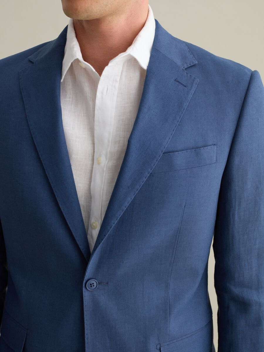 Contemporary regular-fit single-breasted blazer in linen_3