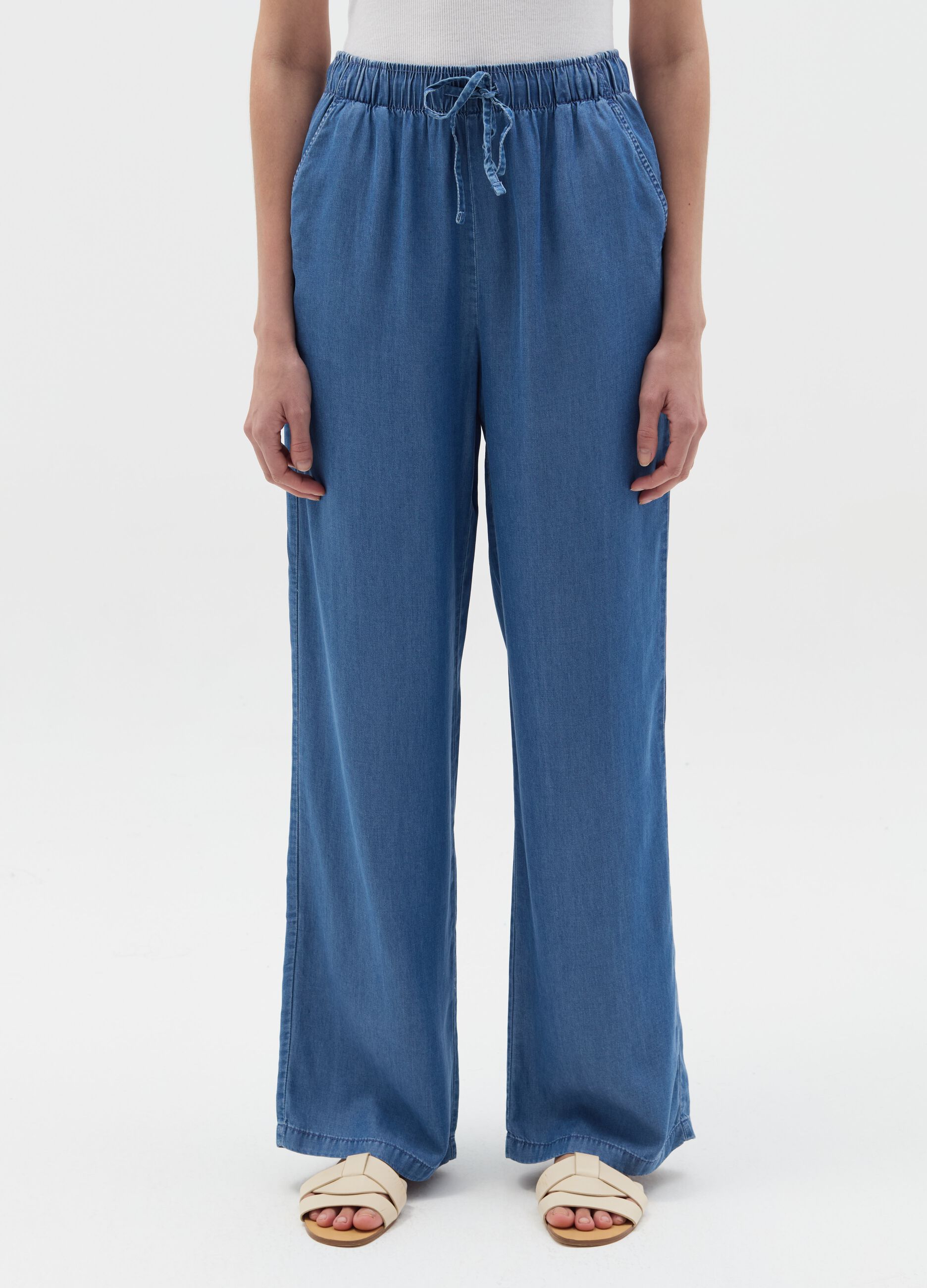 Joggers fluido a gamba larga effetto denim