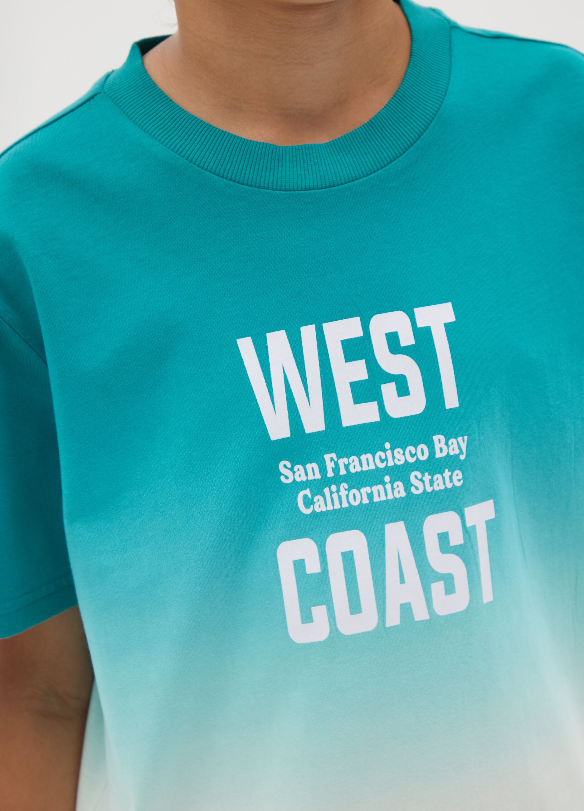 Boys' pure cotton multicolour regular fit T-shirt with West Coast graphic